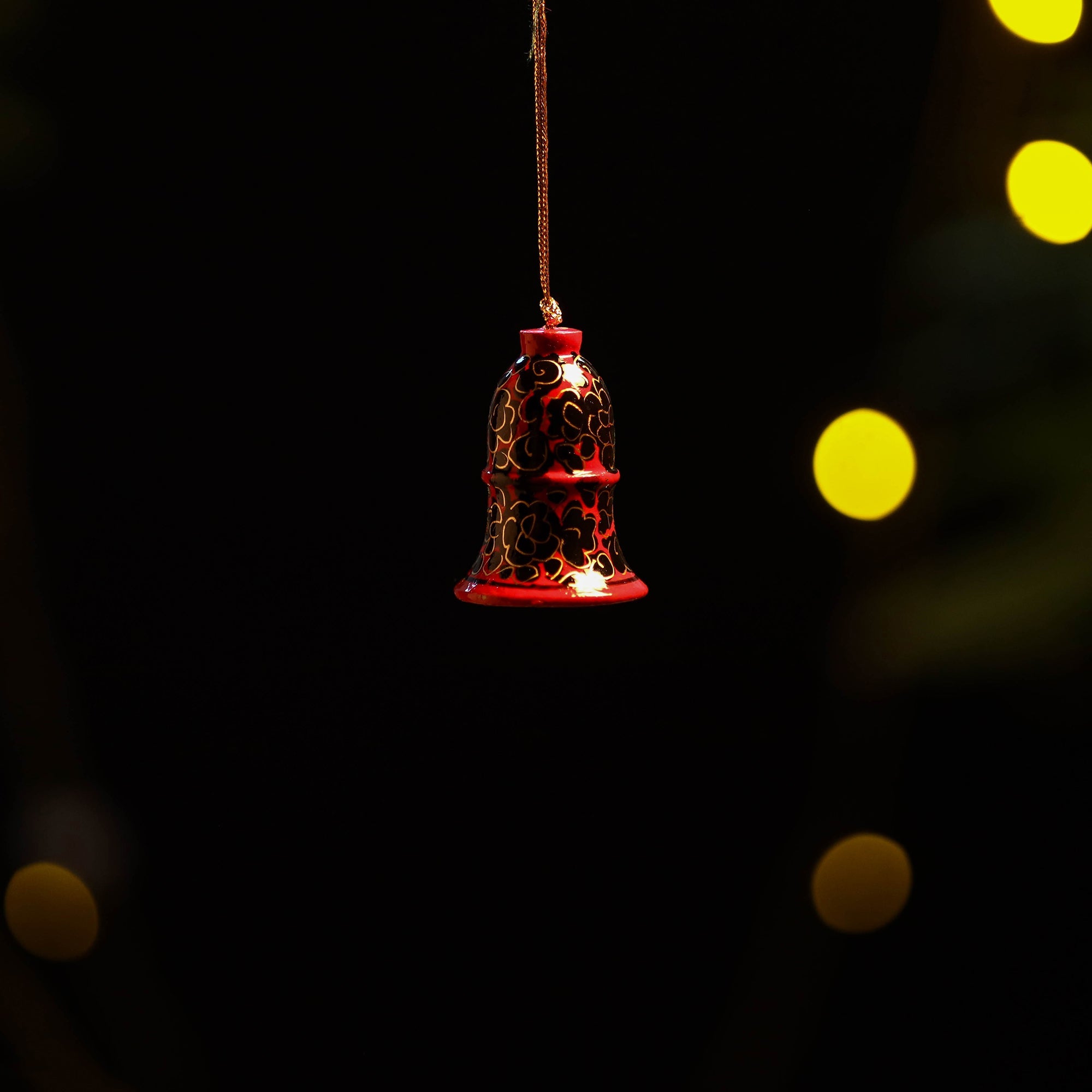 ZAHID HUSSAIN BHAT Bell - Kashmir Handpainted Christmas Decor Ornament 08