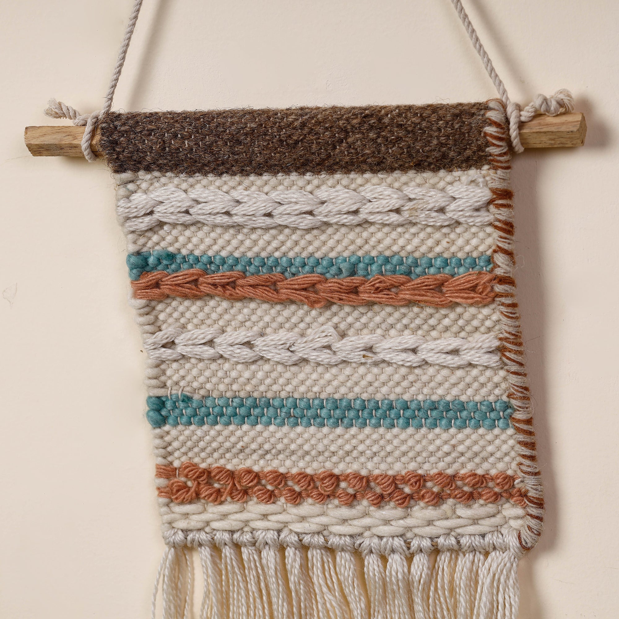 ITOKRI CRAFTS INITIATIVE Bhadohi Handwoven Wool Geometric Fringed Wall Hanging - view 2