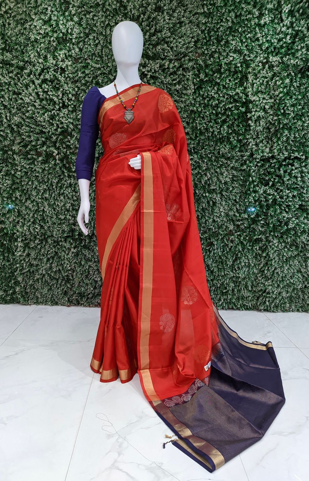 IndianVillèz Red With Blue Pure Kanjivaram Soft Silk Saree