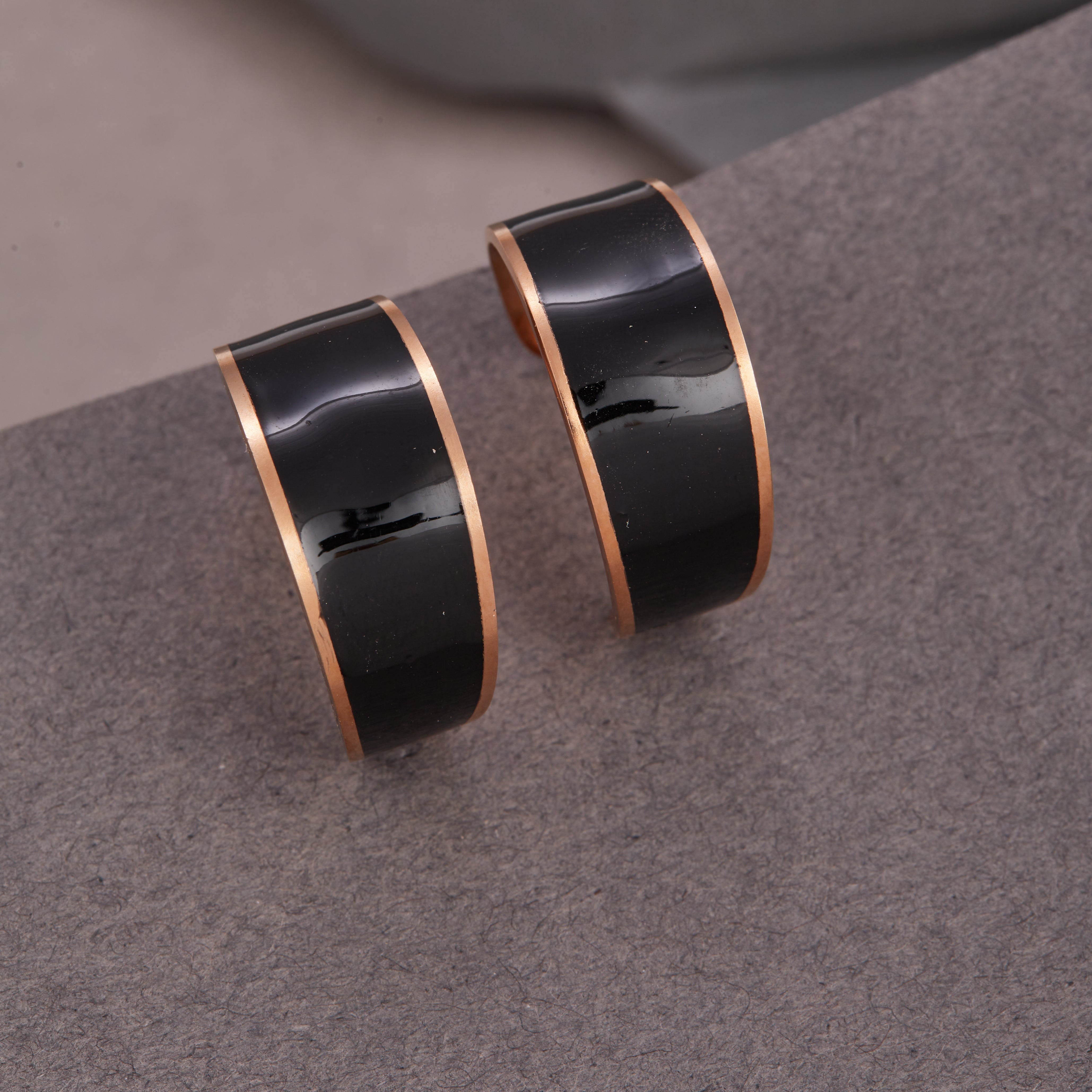 Branta Black Trendy Stud Earrings - view 2