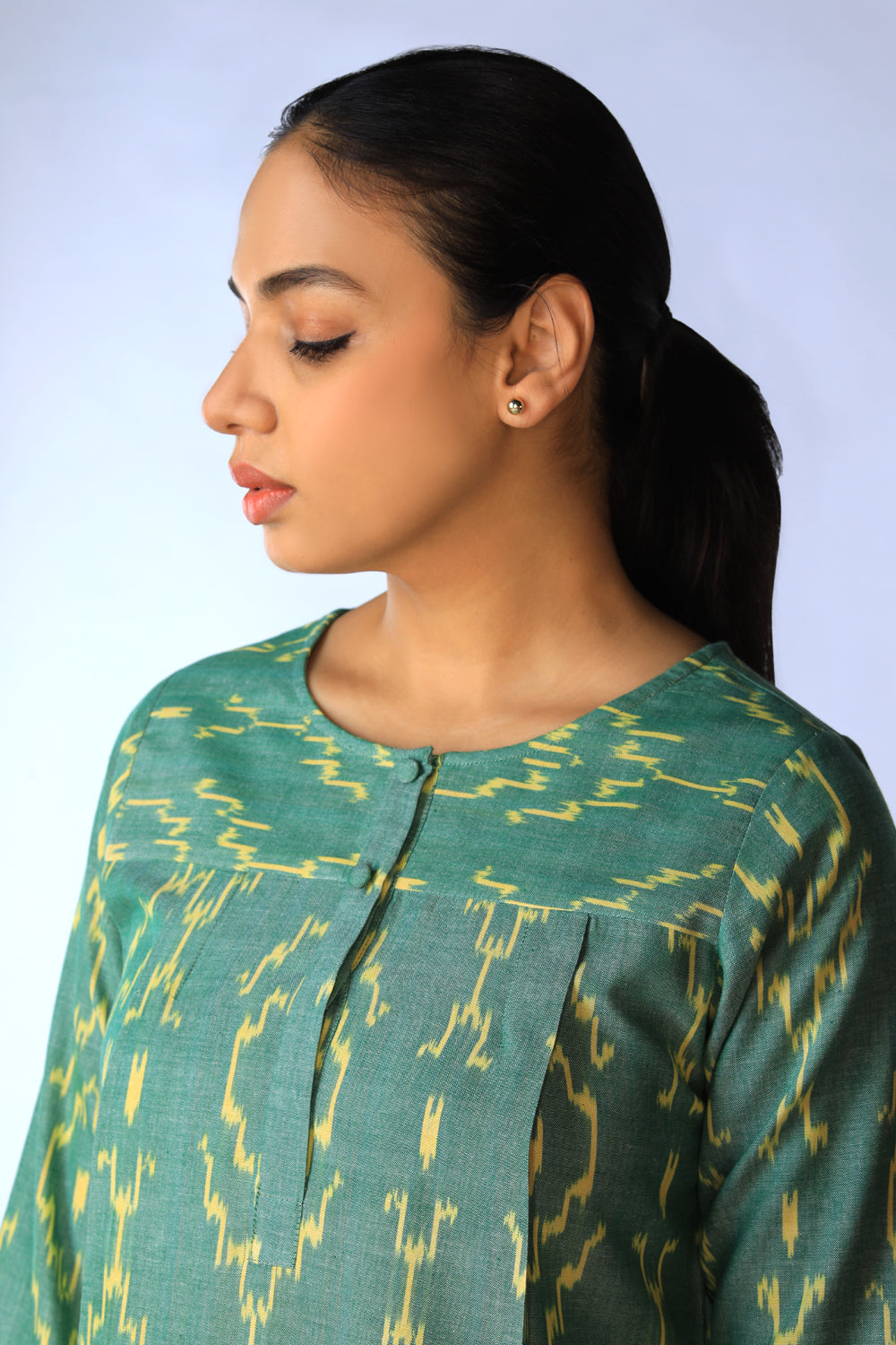 Kalanjali Ethnics Handwoven cotton Pochampally Ikat kurti - view 2