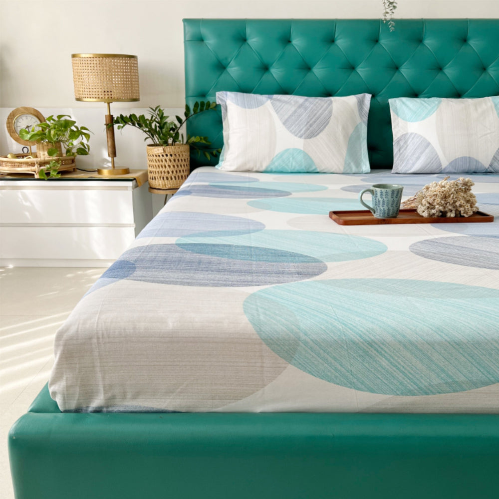 Urban Space -Home Furnishing Store Serene 200 TC 100% Cotton Single Printed Bedsheet with Pillow Covers - Oval Blue