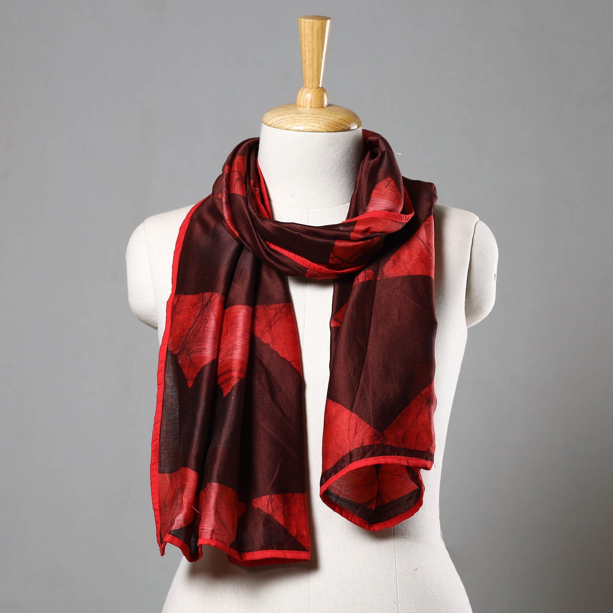 HAVELI CHRONICLES Brown - Nui Shibori Tie-Dye Chanderi Silk Handloom Stole 10