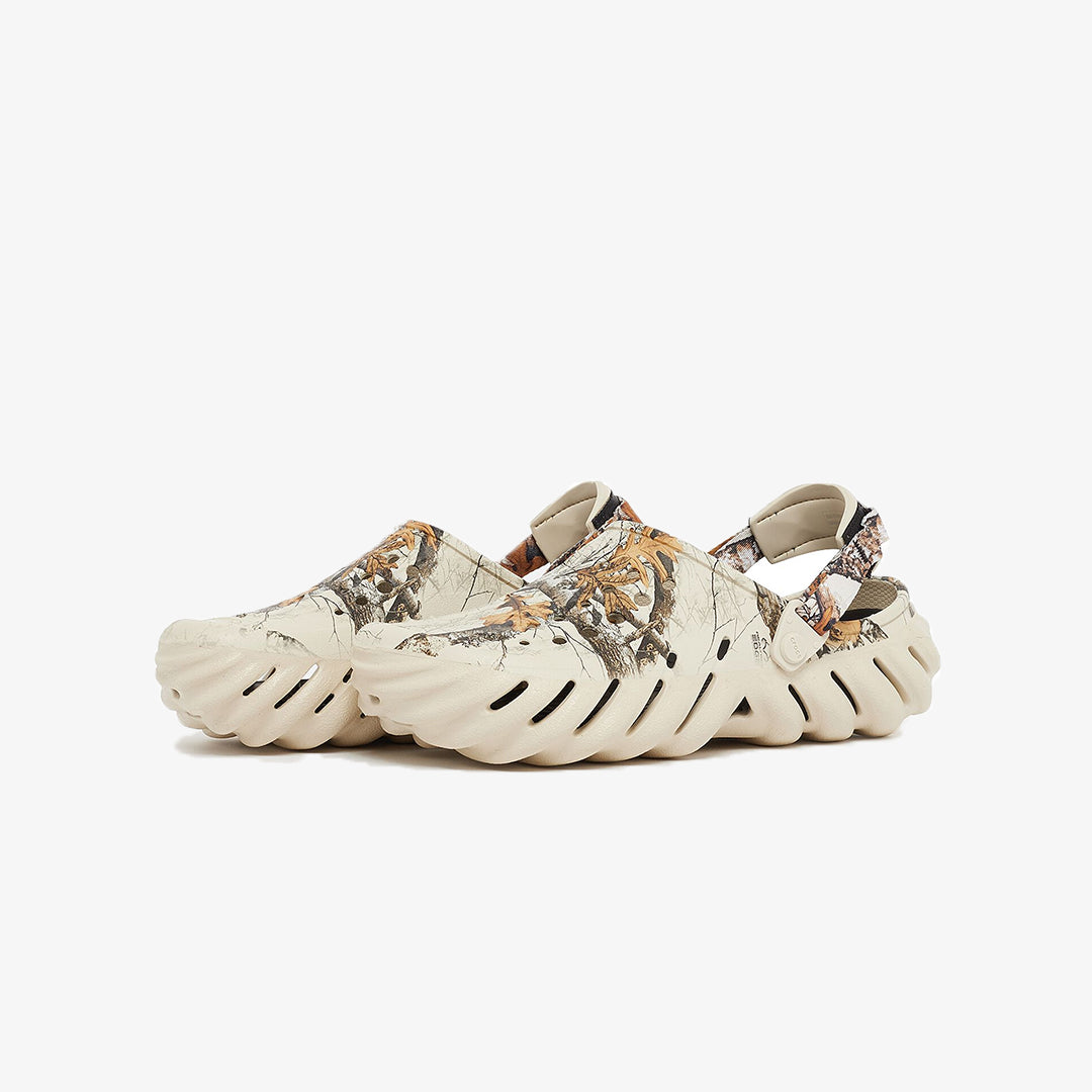 Crocs | CROCS ECHO CLOG REALTREE EDGE { BEIGE