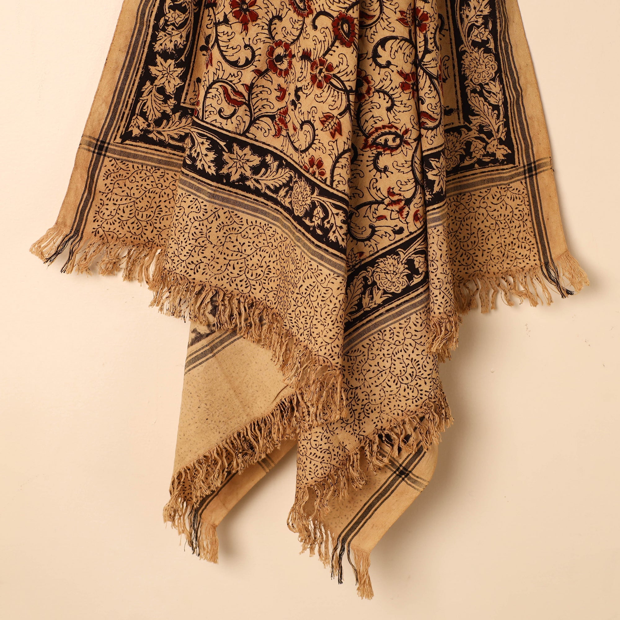 PITCHUKA SRINIVAS KALAMKARI PEDANA Beige - Handloom Cotton Block Printed Pedana Kalamkari Towel 02 - view 2