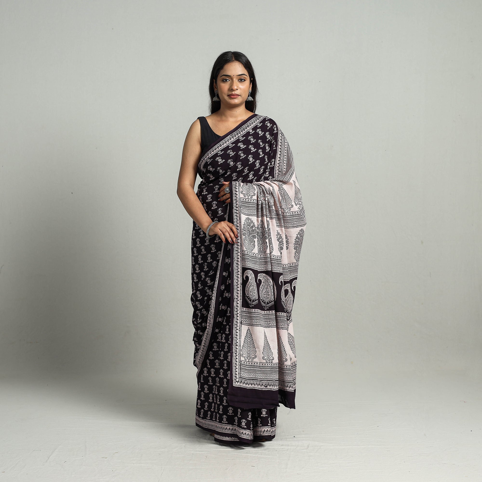 BAGH PRINTS BY MOHAMMED BILAL KHATRI Black - Natural Dyed Bagh Print Cotton Saree with Blouse Piece 26
