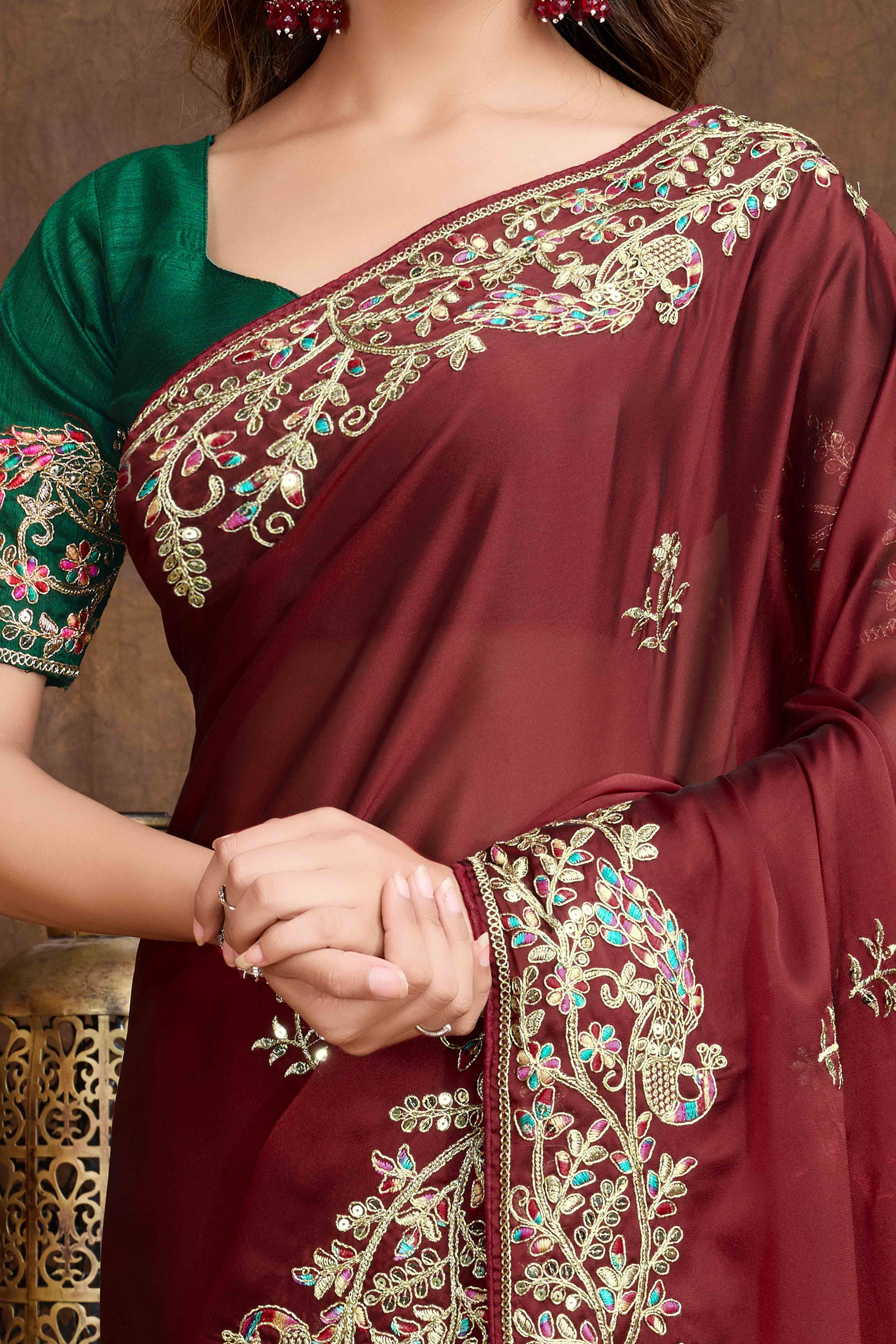 Peachmode Maroon Floral Sequins Embroidered Vichitra Rangoli Silk Saree - view 2