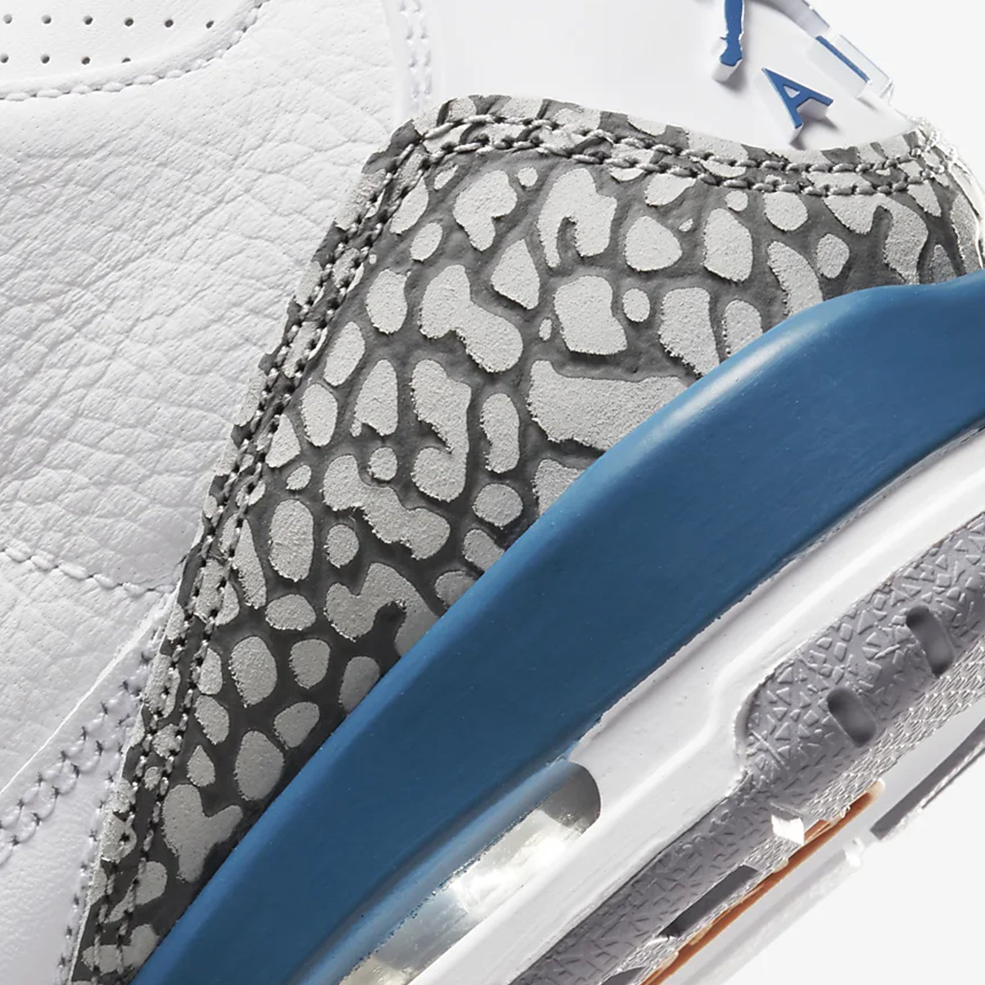 Jordan | AIR JORDAN 3 RETRO { WHITE/TRUE BLUE - view 4