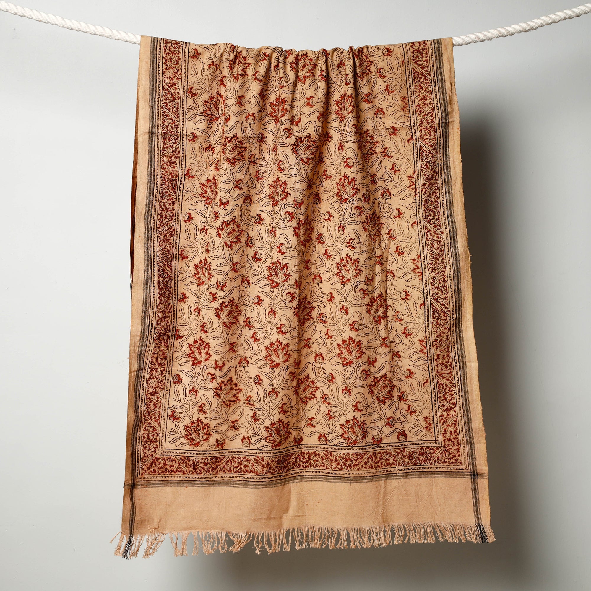 PITCHUKA SRINIVAS KALAMKARI PEDANA Beige - Pedana Kalamkari Block Printed Handloom Cotton Towel - view 2