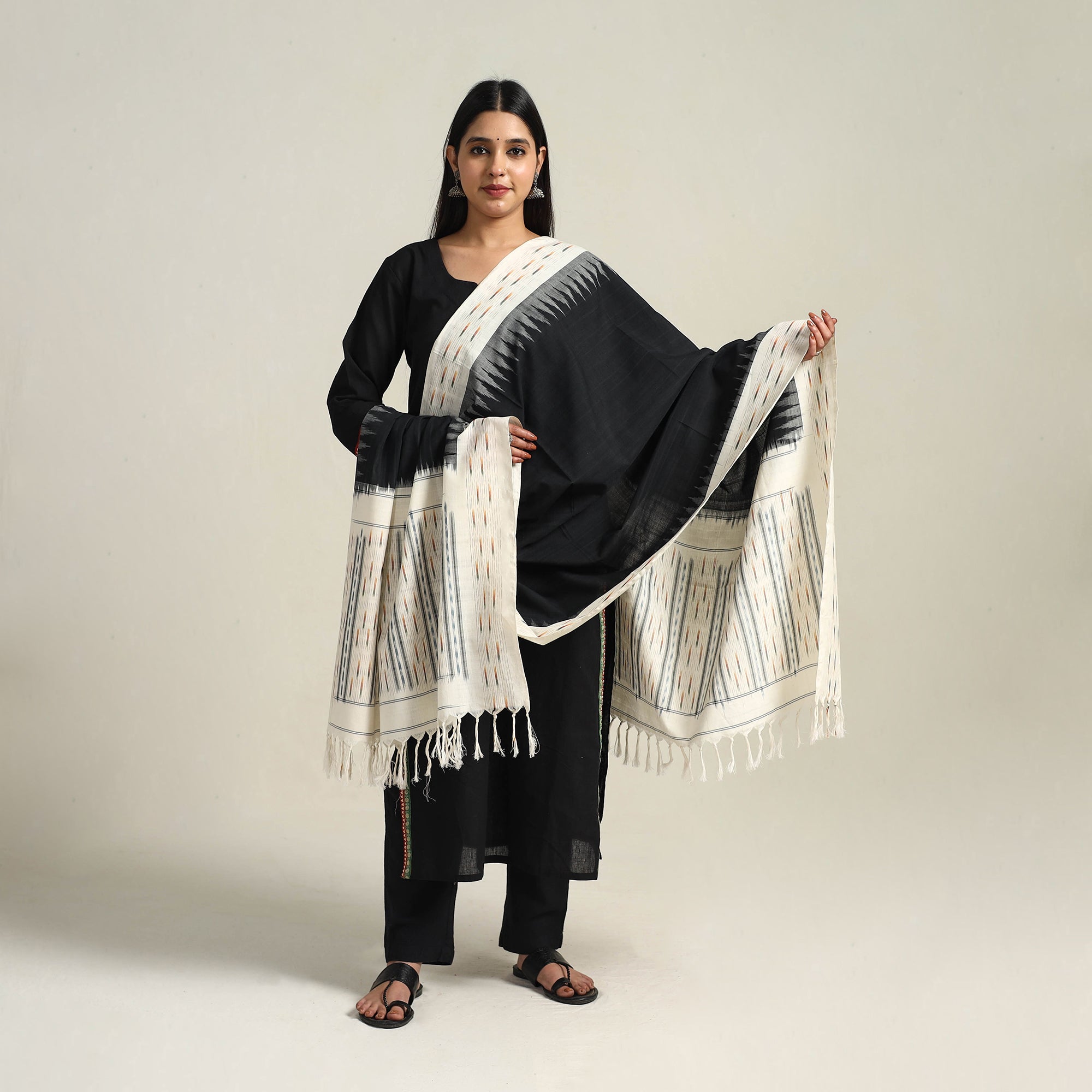 SOUTH KARGHA Black - Handloom Cotton Pochampally Double Ikat Dupatta 20