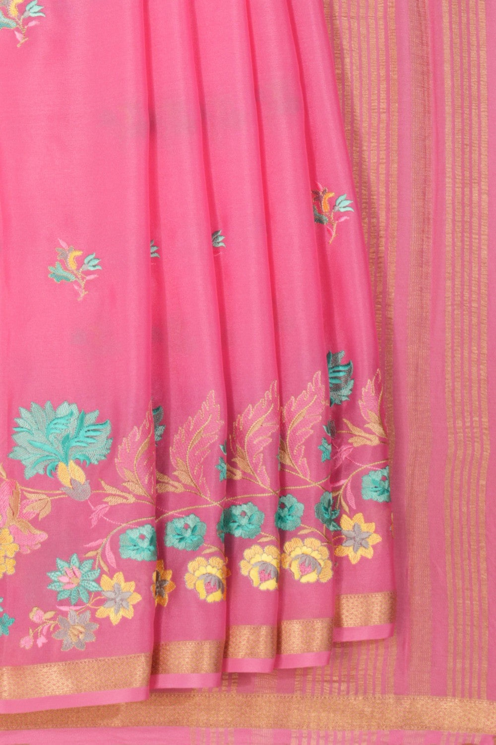 Kalanjali Crepe Saree With Embroidery Work – Women's