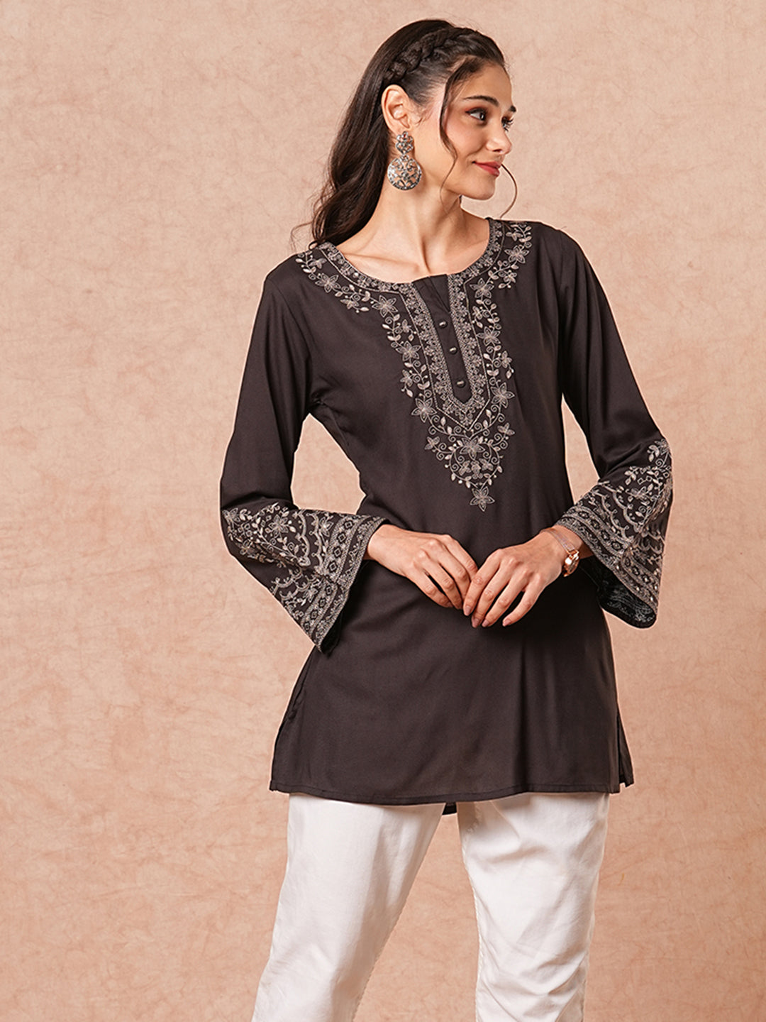 Fashor Solid Floral Sequin Embroidered A-Line Short Kurti - Black