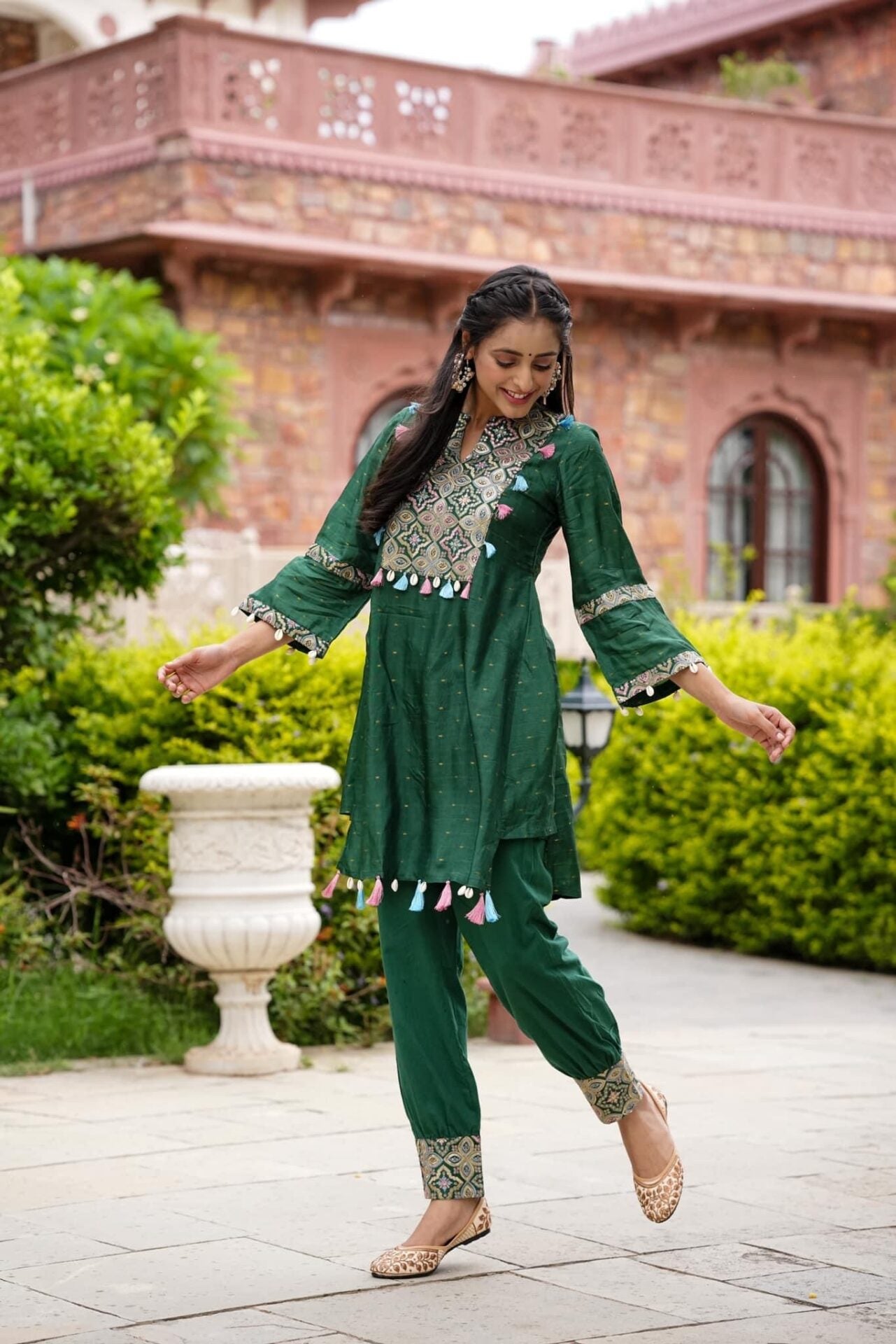 Idaho-o Netra Green Kurta Set - view 4