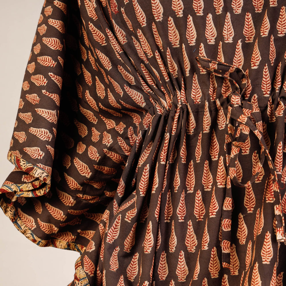 CHUTNEY CRAFT STUDIO Brown - Block Print Cotton Kalamkari Kaftan with Tie-Up Waist (Short) - view 2