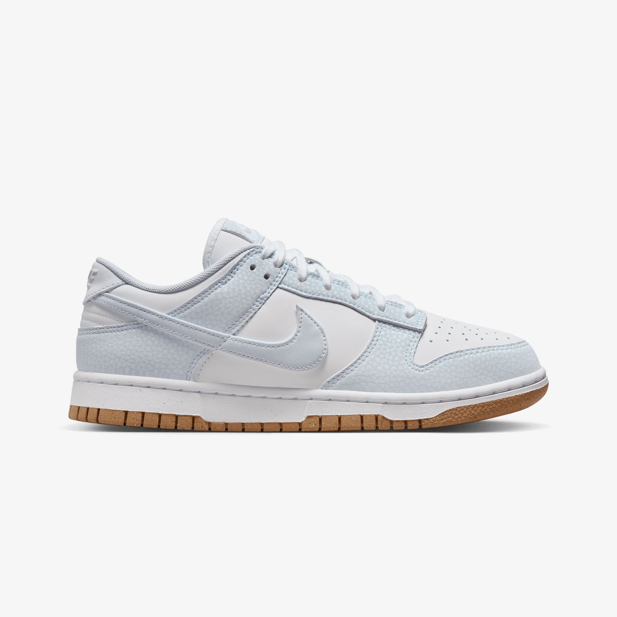 Nike | Dunk Low Premium Next Nature { White/football Grey-gum Light Brown