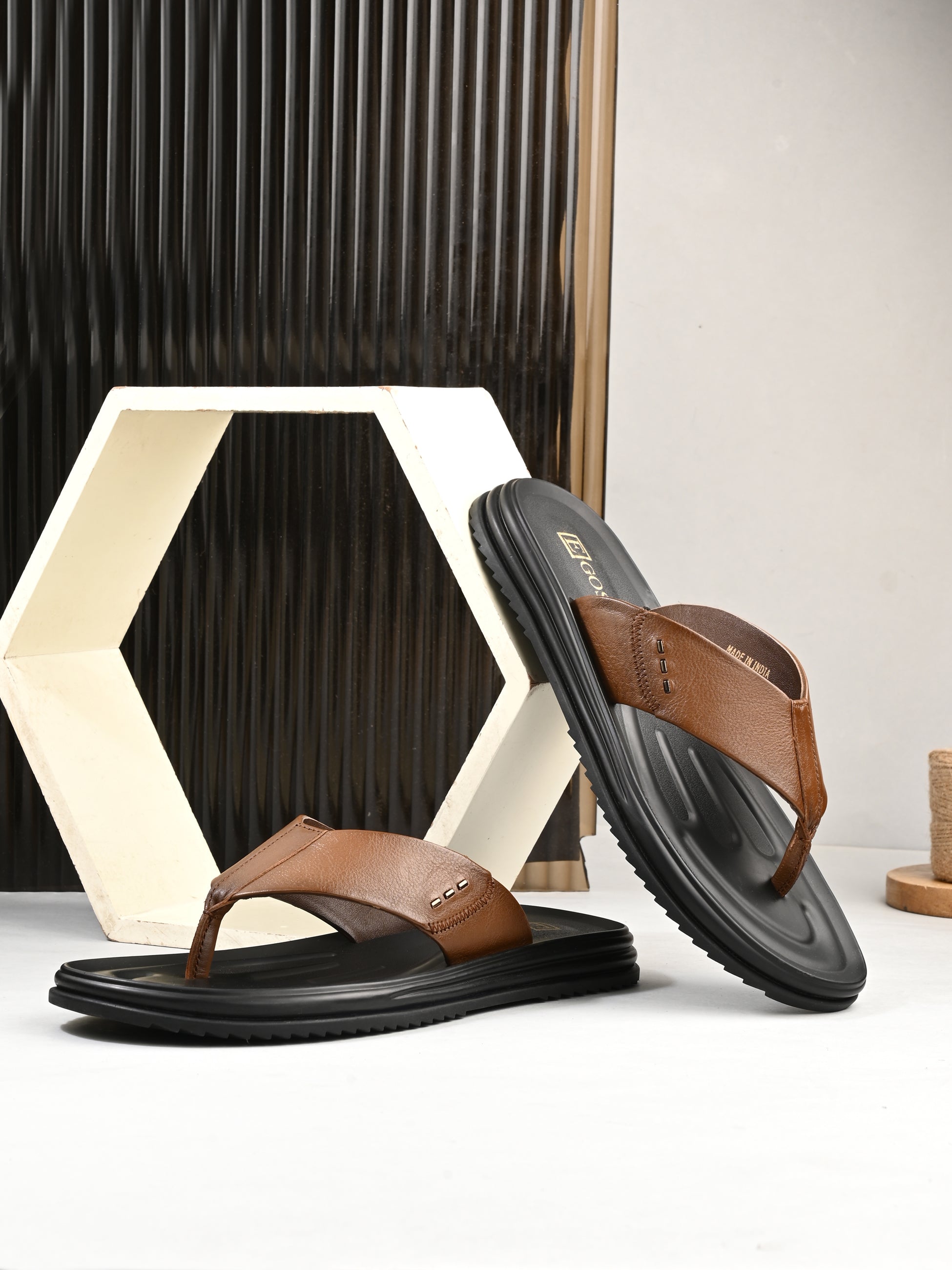 Egoss Shoes Comet Leather Slippers by Aspeerio