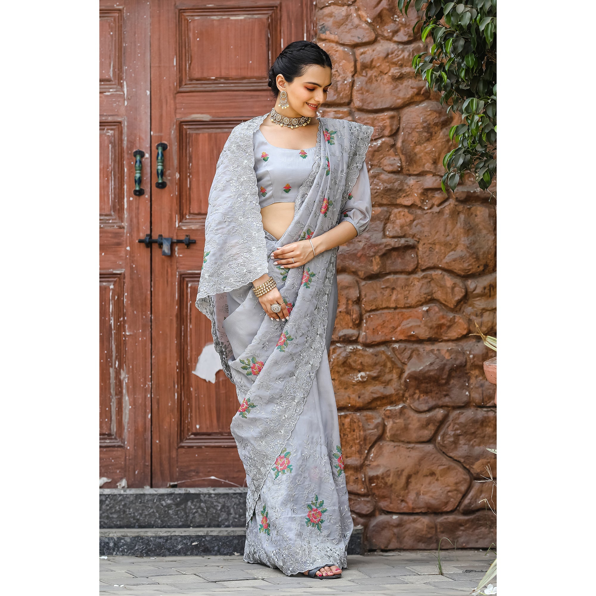 TASARIKA COUTURE Ankita Grey Chiffon Handwork Saree - view 2