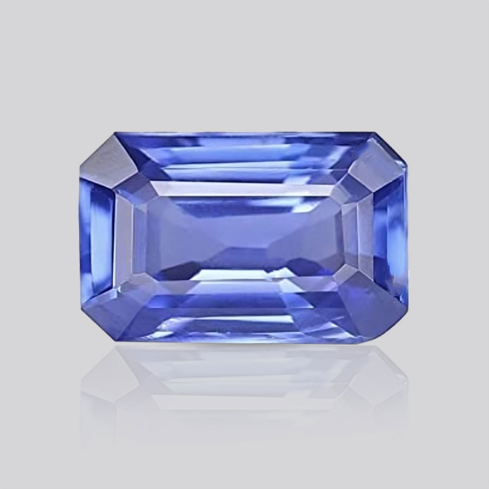 Gemsmantra Blue Sapphire (3.46 Ratti, 3.15 Carat)