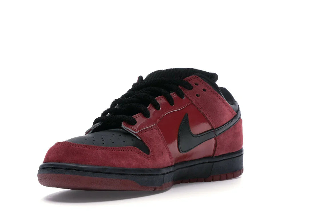 Nike SB Dunk Low 'Milli Vanilli' – Red - view 13