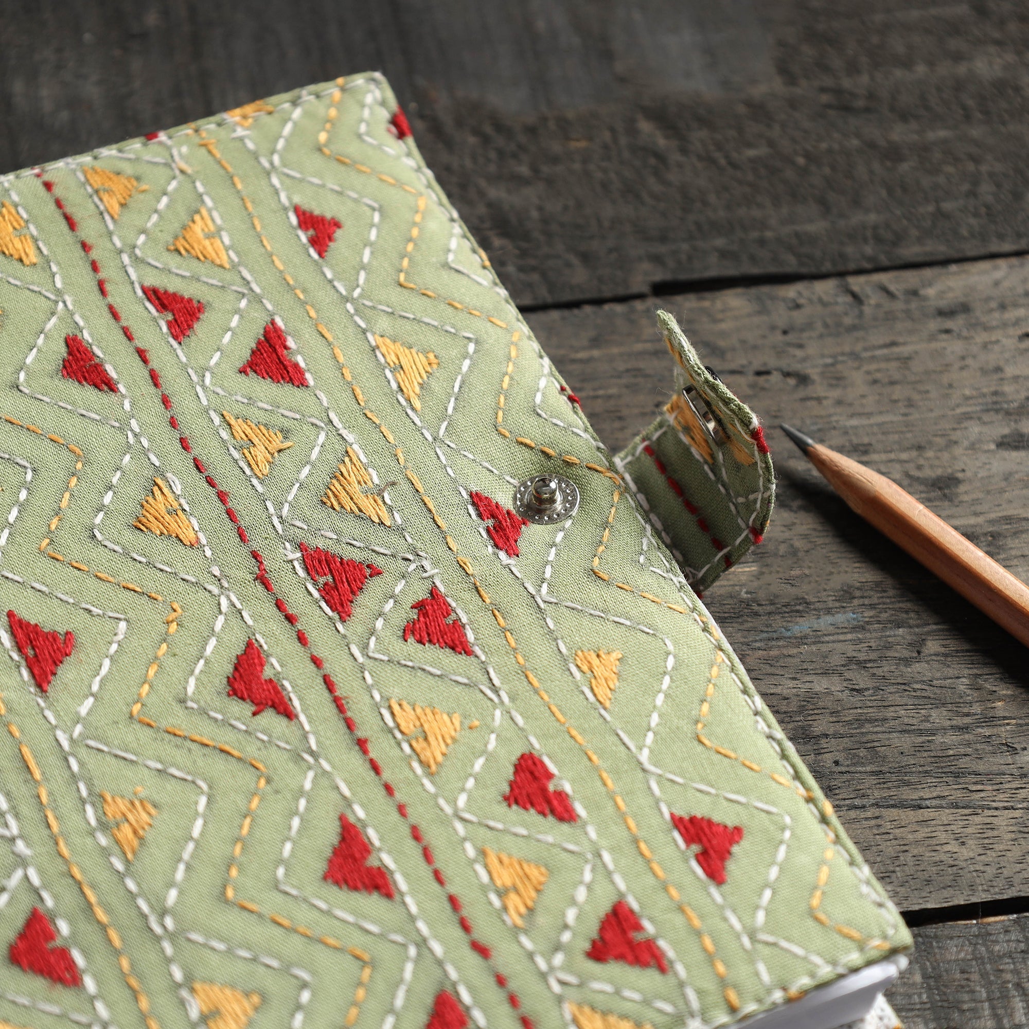 ASALKAAR Bengal Kantha Work Handcrafted Notepad (7 x 6 in) - view 2