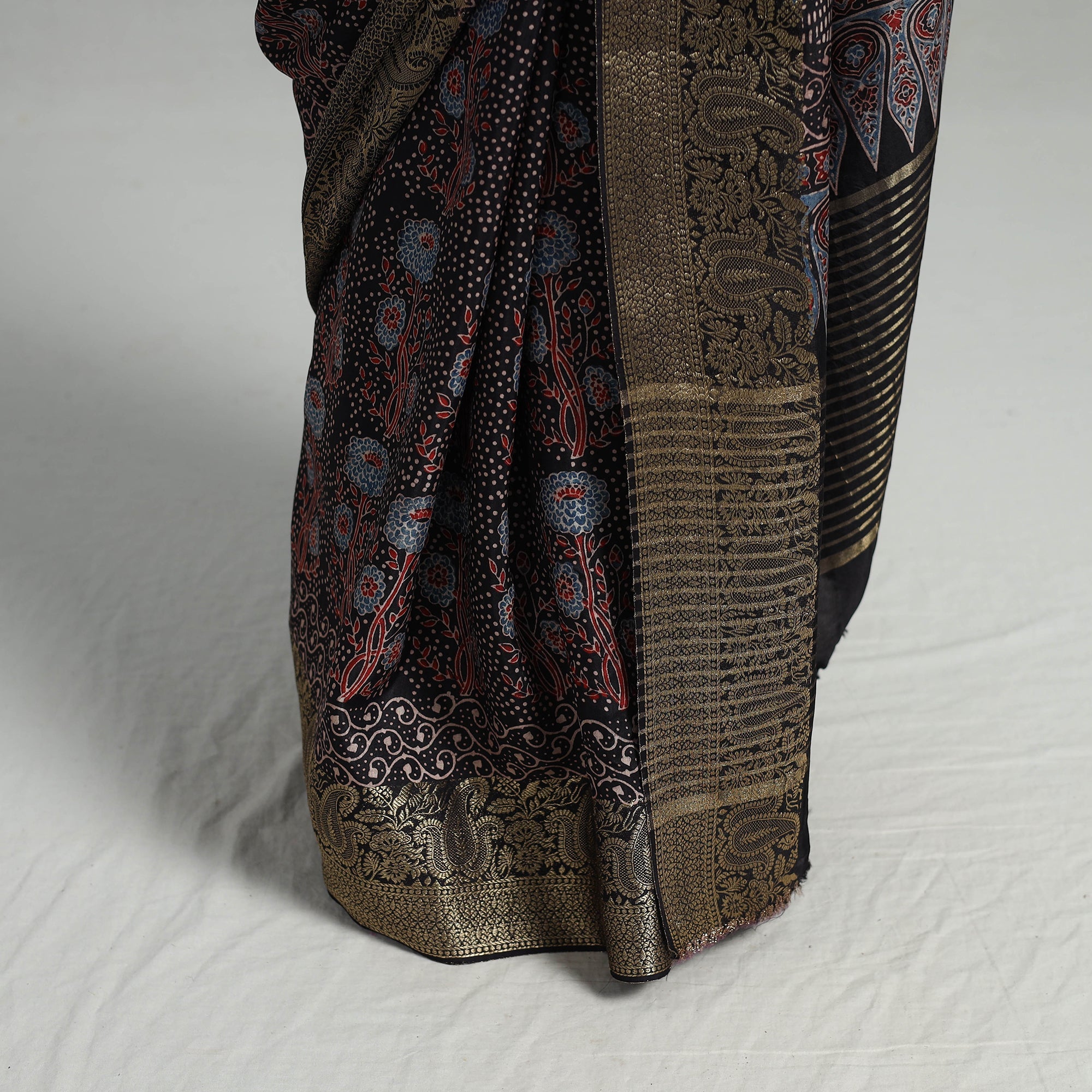 KACHCHH JI CHHAAP Black - Natural Dyed Hand Block Print Dola Silk Ajrakh Saree 05 - view 5