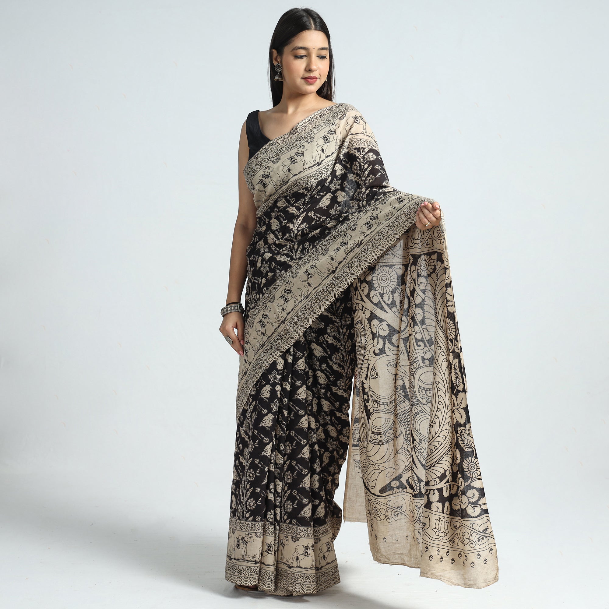 SOUTH KARGHA Black - Kalamkari Printed Cotton Saree with Blouse Piece 11 - view 2