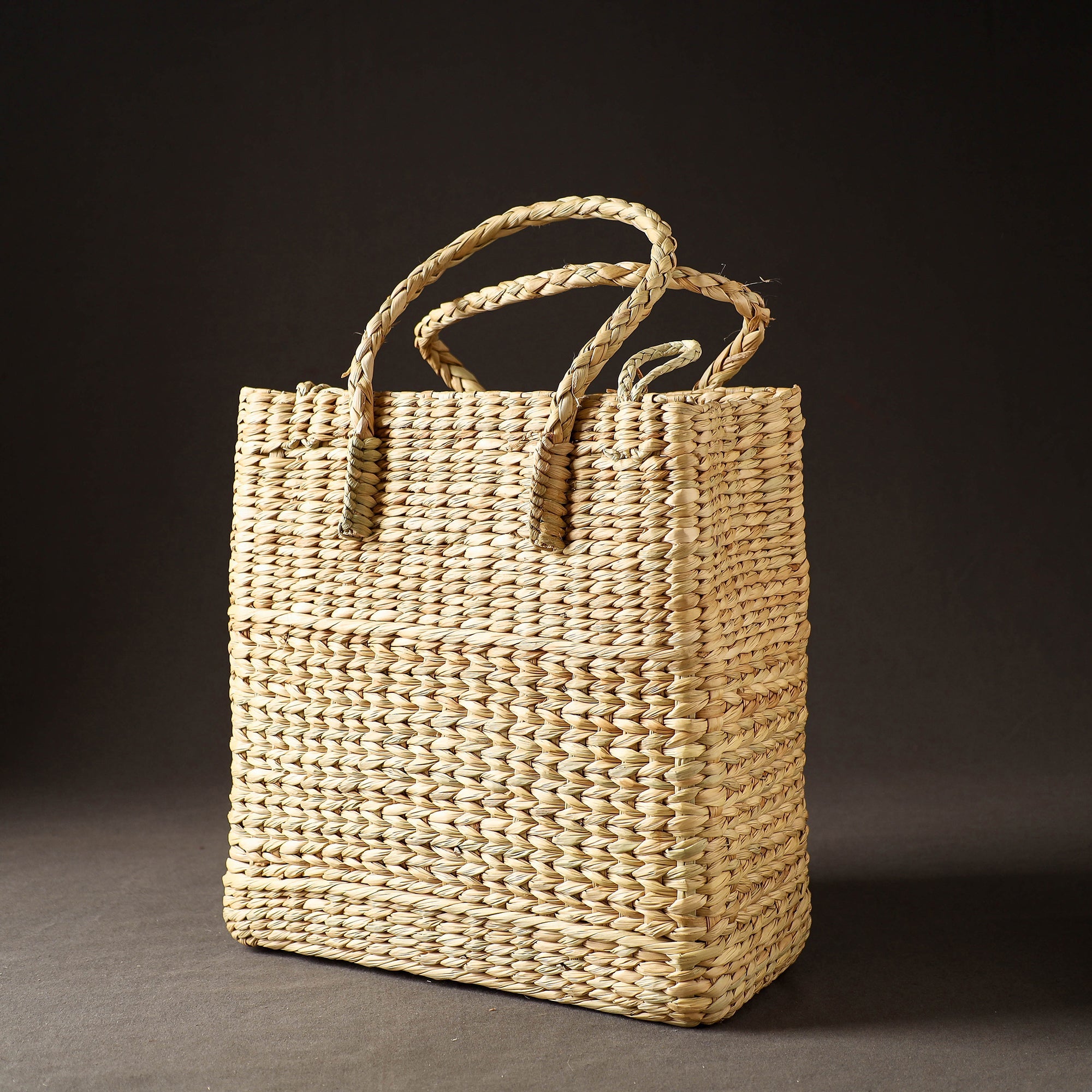 ITOKRI CRAFTS INITIATIVE Beige - Handcrafted Natural Water Reed Embroidered Shopping Bag - view 4