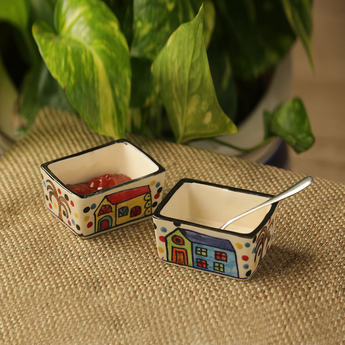 EXCLUSIVELANE 'Two Dips Of Hut' Handpainted Ceramic Chutney & Pickle Bowls (Set Of 2)