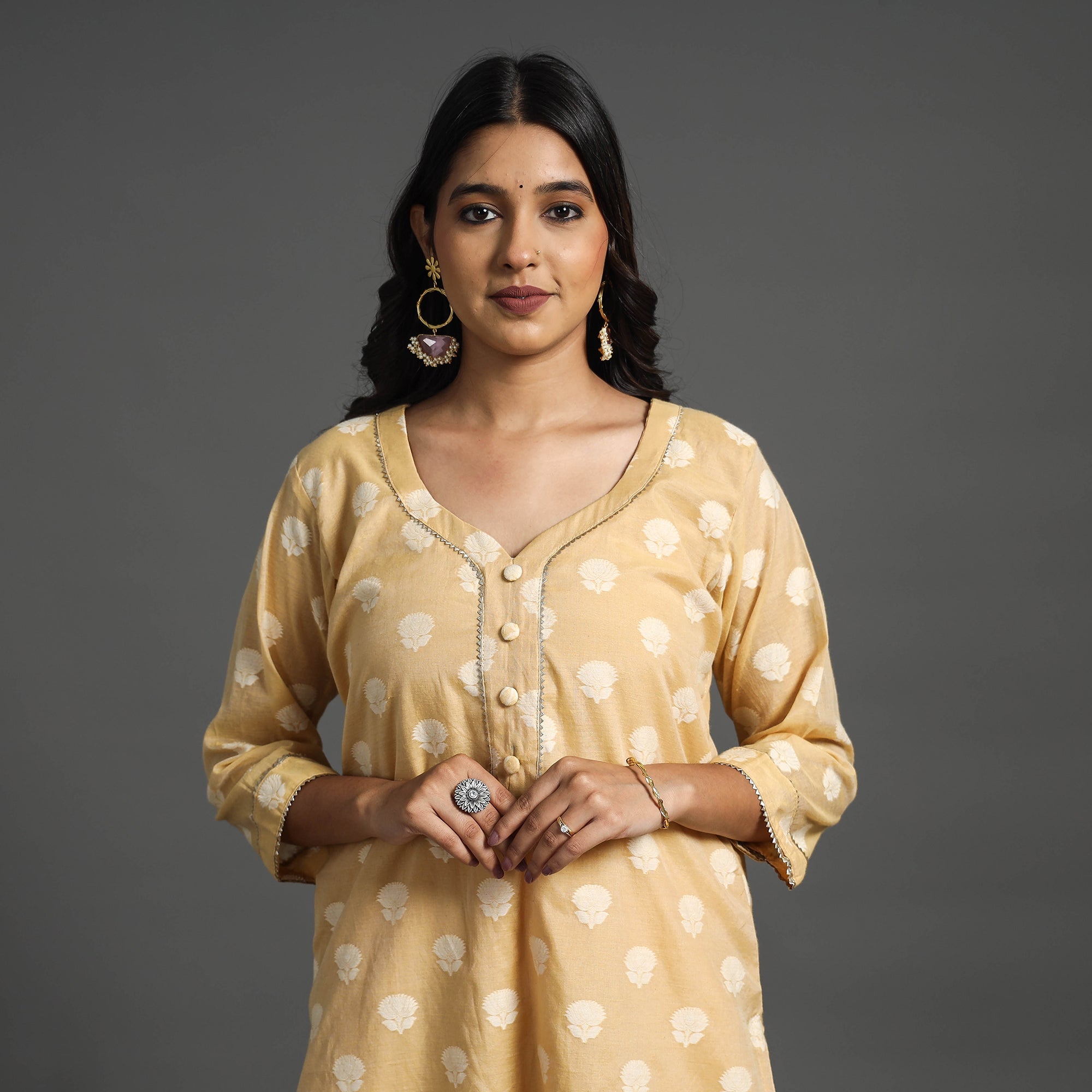 ITOKRI CASUALS Beige - Handwoven Cutwork Cotton Banarasi Kurta 08 - view 2