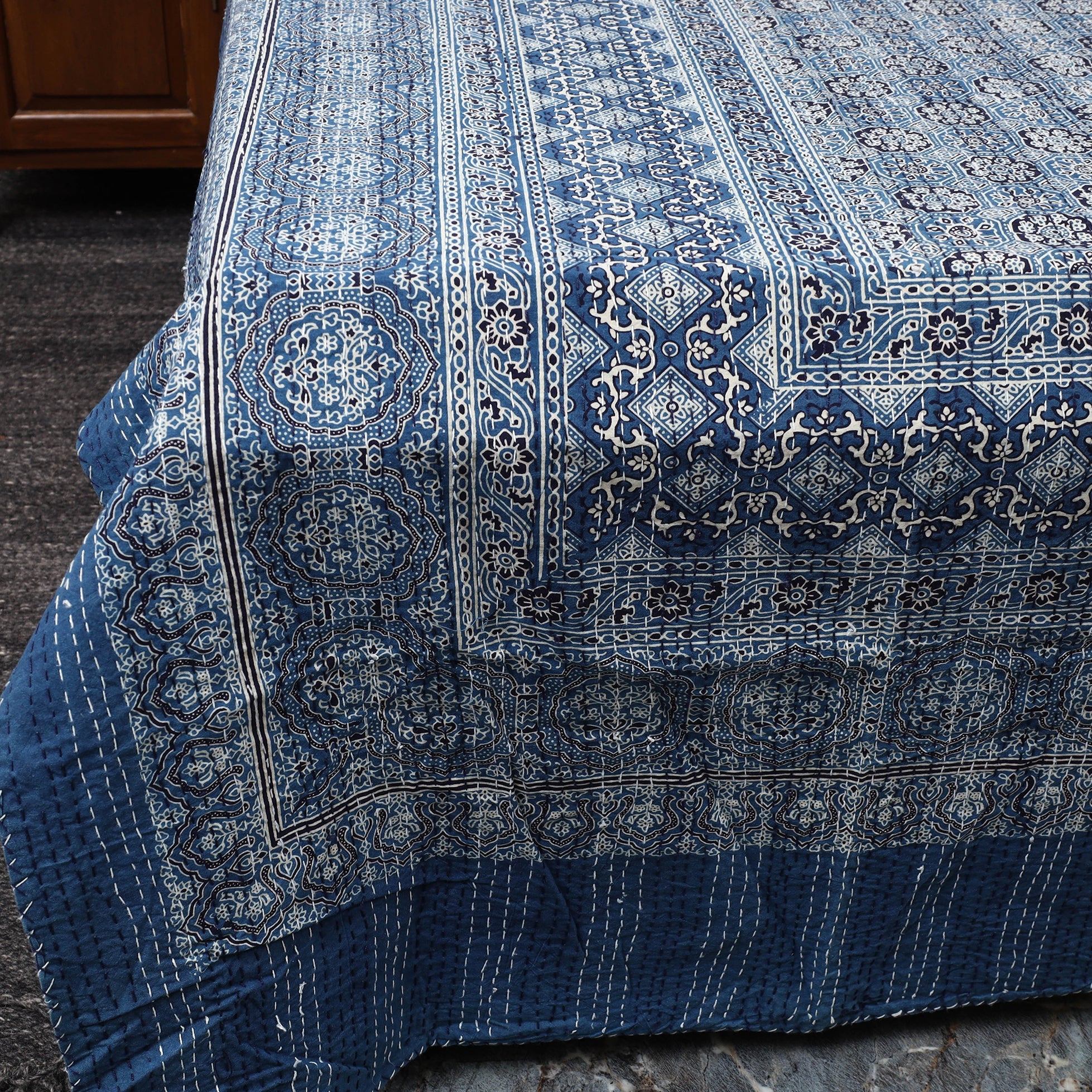 SHADES OF MARUDHARA Green - Ajrakh Print Double Tagai Kantha Bed Cover 46 - view 3
