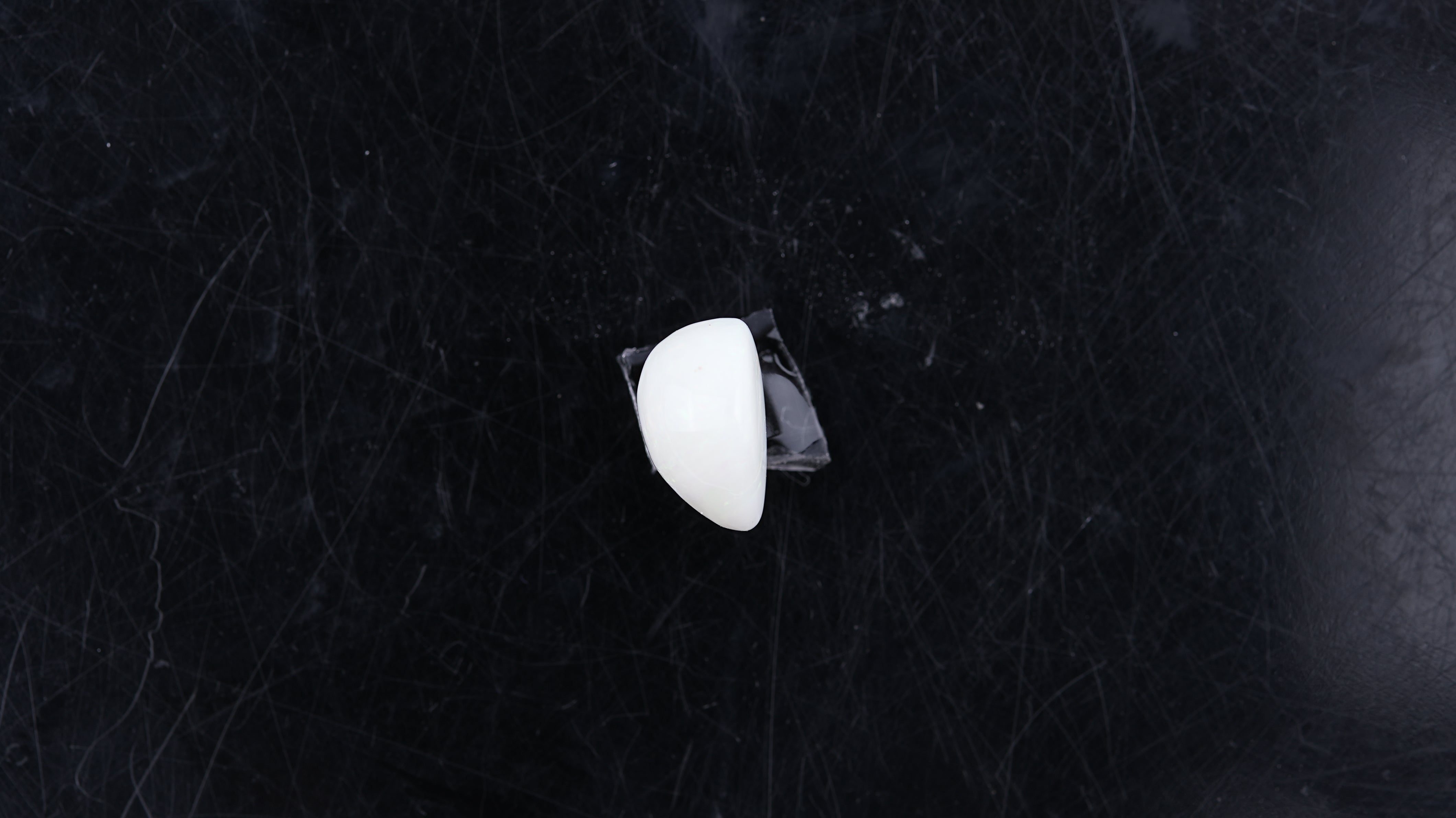 Gemsmantra Opal with Fire - 3.15 Carats (3.465 Ratti)