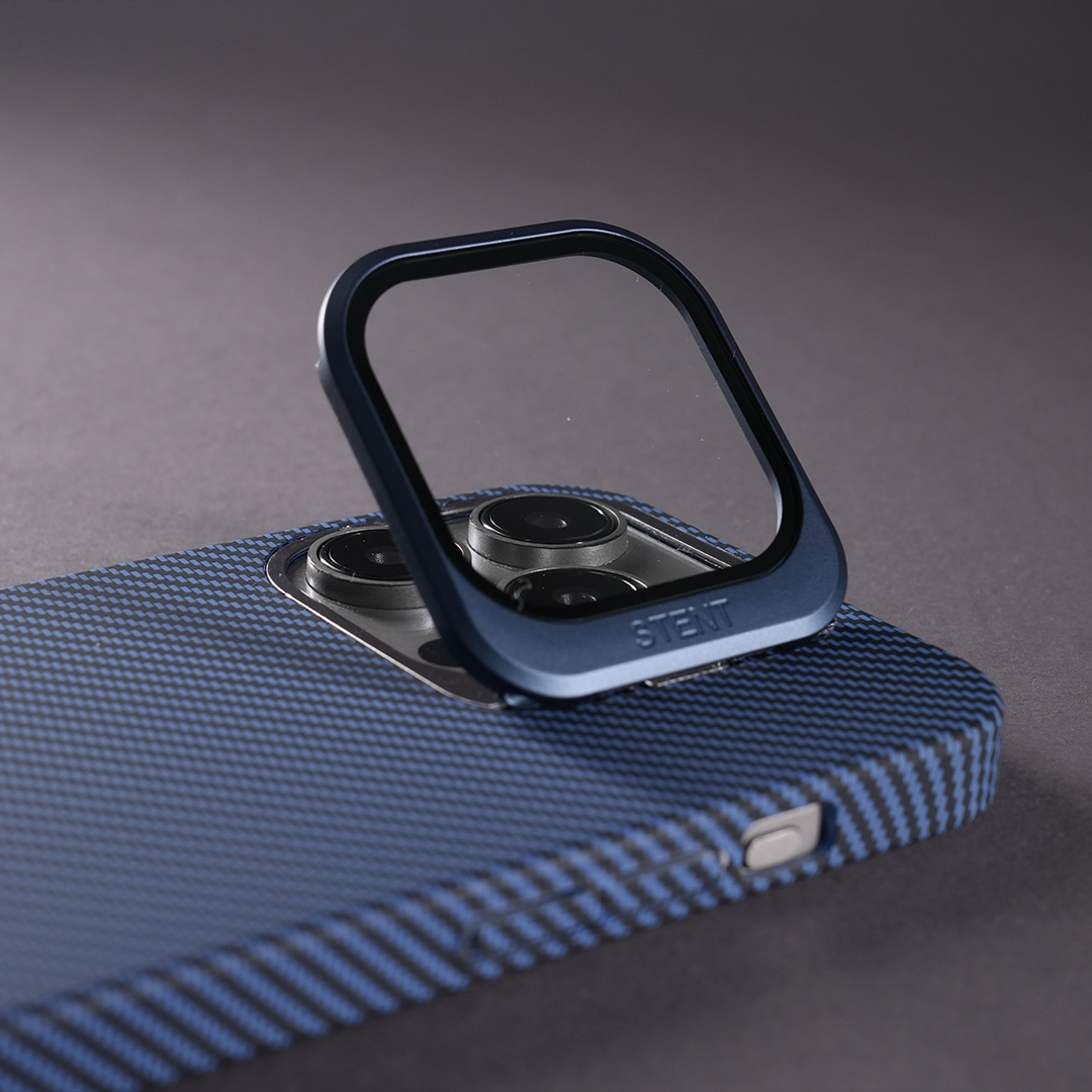 technoidtech iPhone 15 Kickstand Carbon Fiber Textured Case