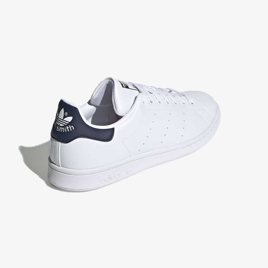 Adidas Originals | STAN SMITH SHOES { CLOUD WHITE / CLOUD WHITE / COLLEGIATE NAVY - view 2