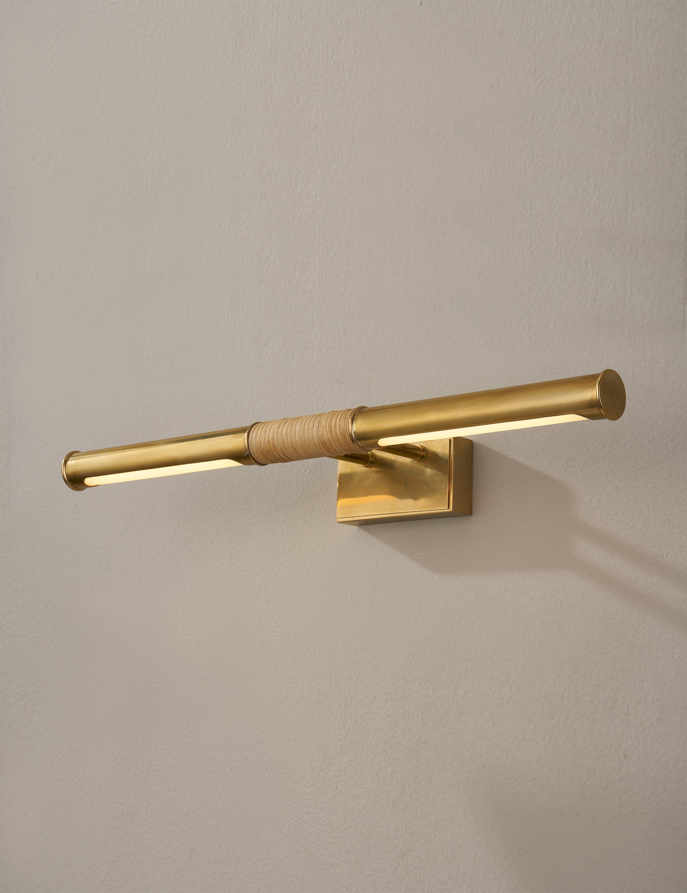 Lulu and Georgia Calvin Picture Light – Aged Brass - view 4