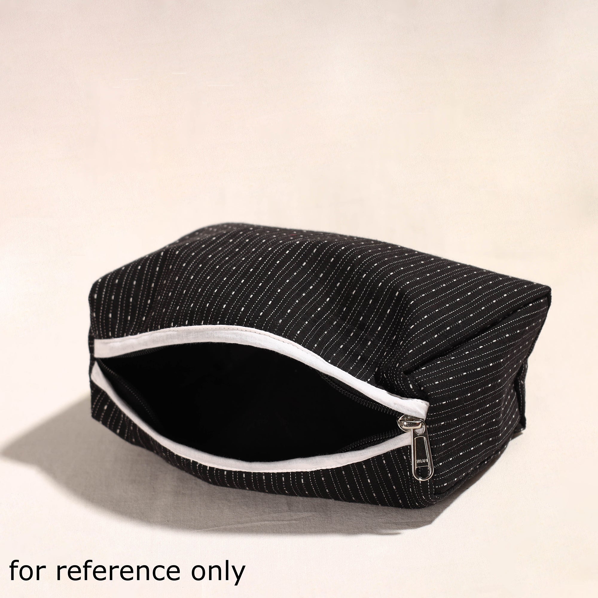 NOORI BAZAR Black - Handmade Cotton Toiletry Pouch 07 - view 3