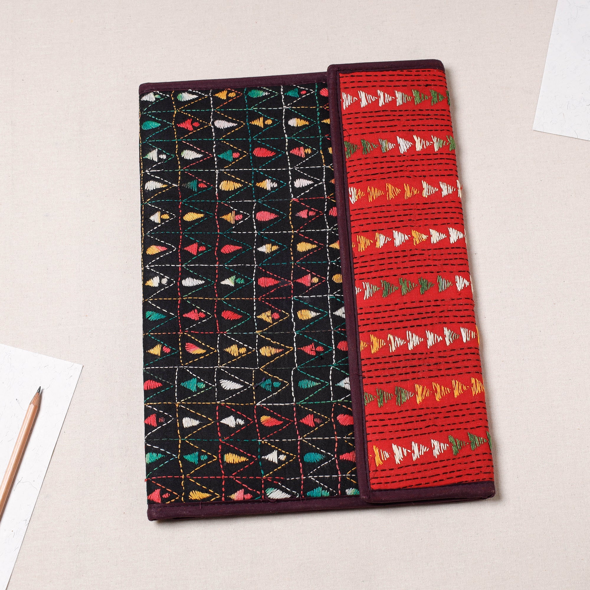 ASALKAAR Bengal Kantha Work Handcrafted File Folder