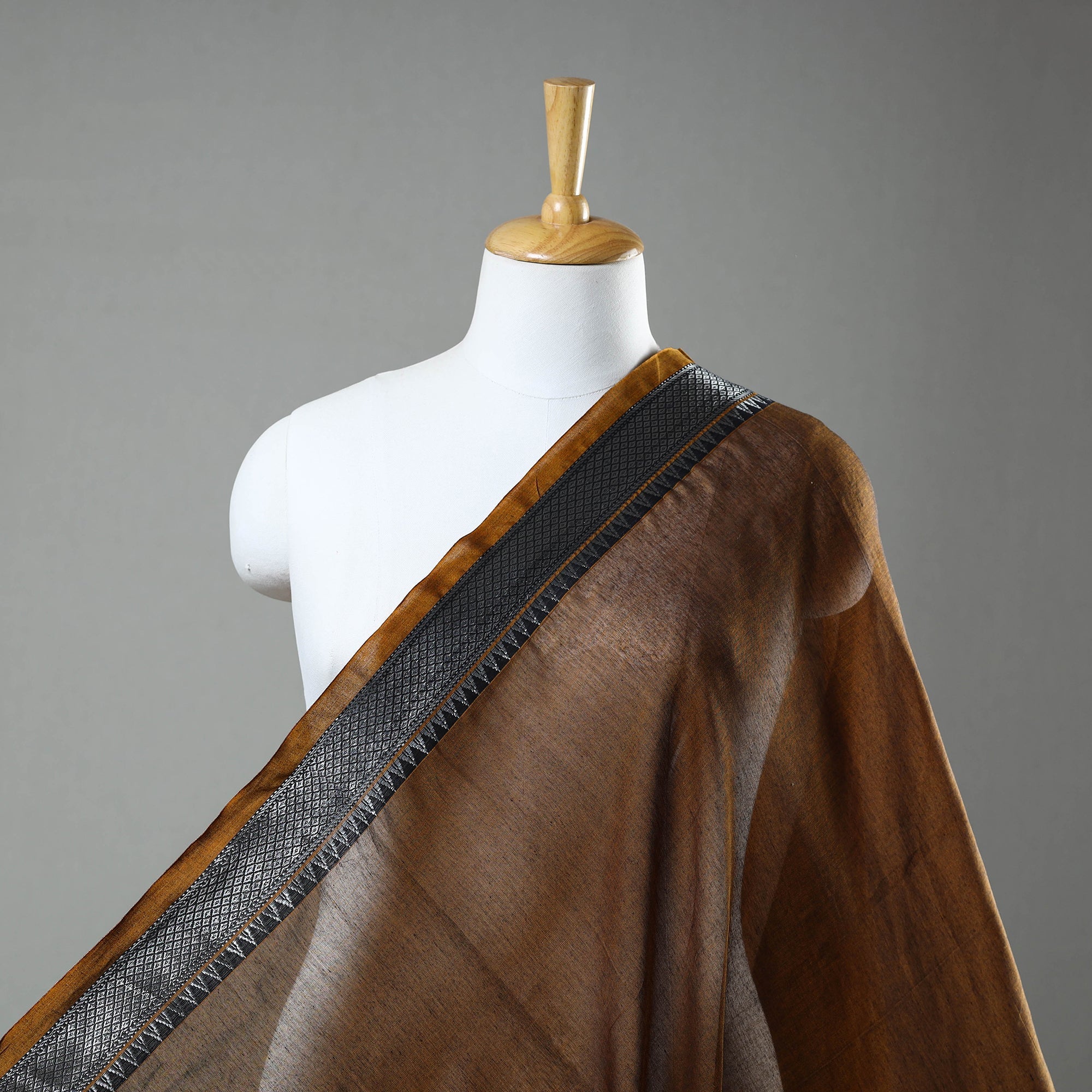 ITOKRI CRAFTS INITIATIVE Brown - Mercerised Cotton Zari Border Dharwad Fabric 08