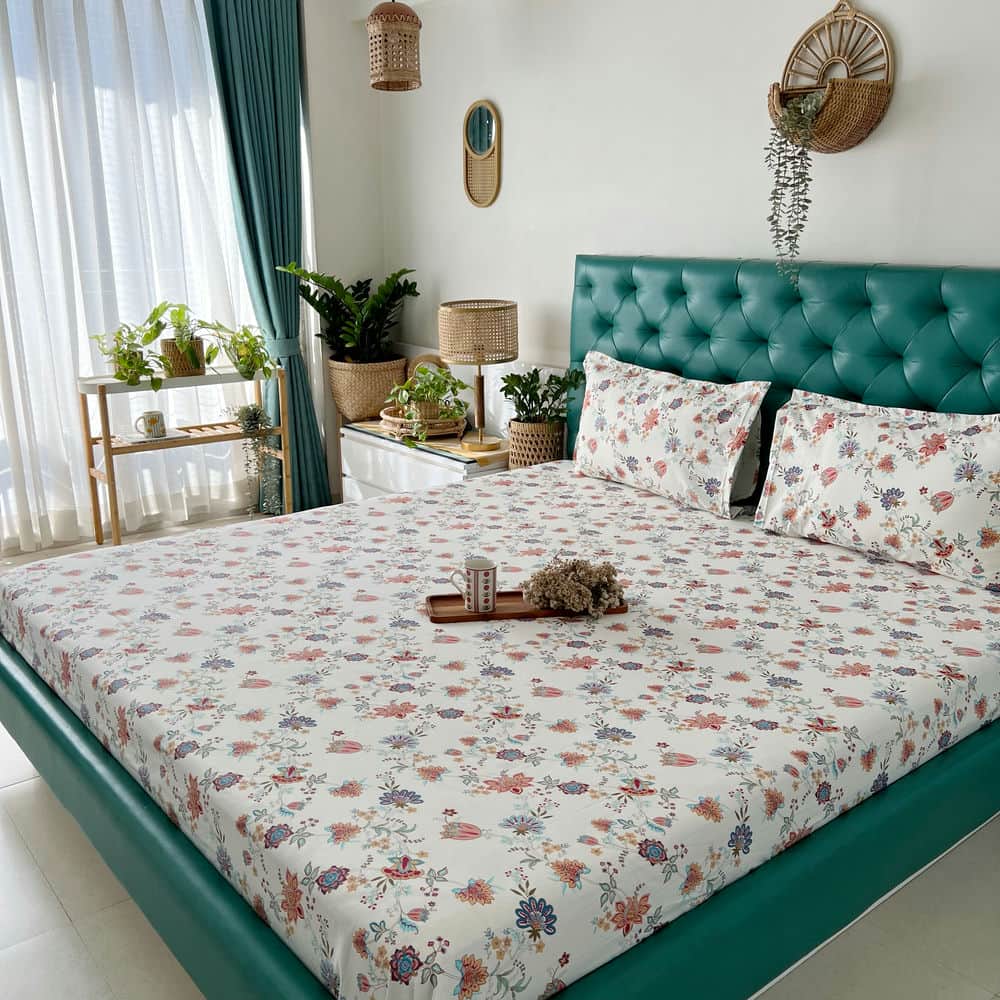 Urban Space -Home Furnishing Store Cotton Bedsheet + AC Blanket Combo Pack - (Combo 15 - Paradise Peach and Blue + Egypt) - view 4