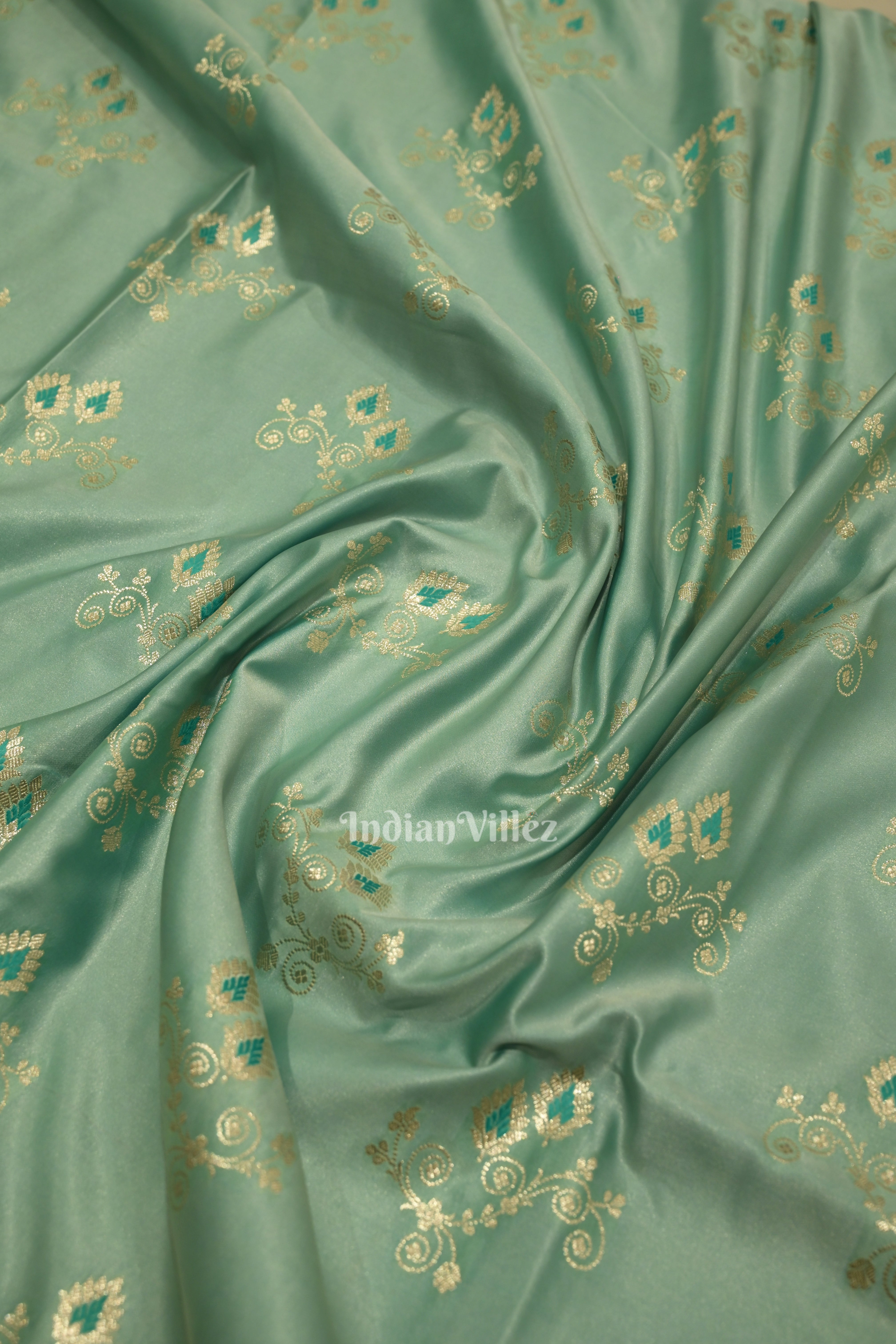 IndianVillèz Pastel Green Soft Pure Mashru Satin Silk Banarasi Saree - view 2