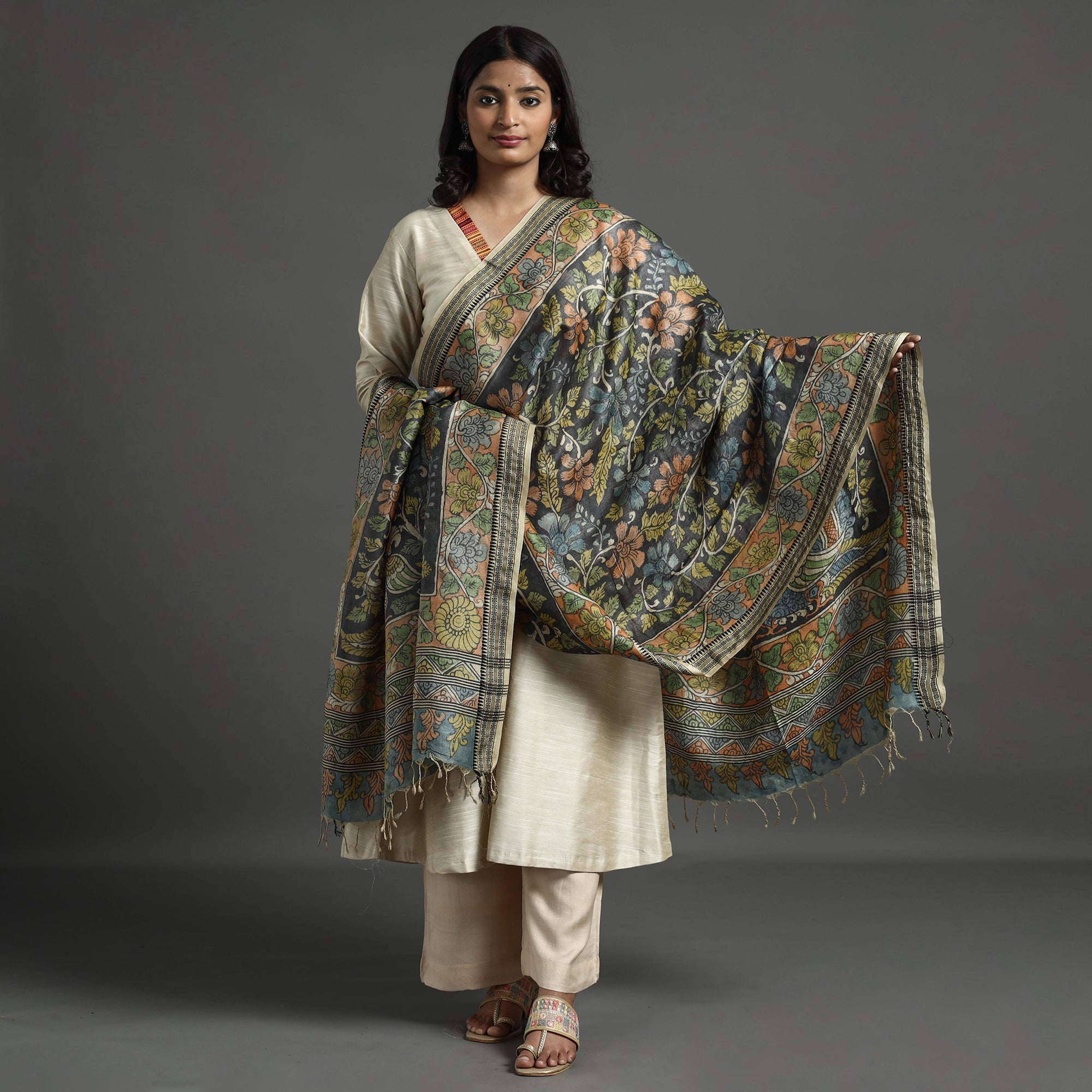 SOUTH KARGHA Black - Pure Tussar Silk Pen Work Srikalahasti Kalamkari Dupatta with Dobby Border