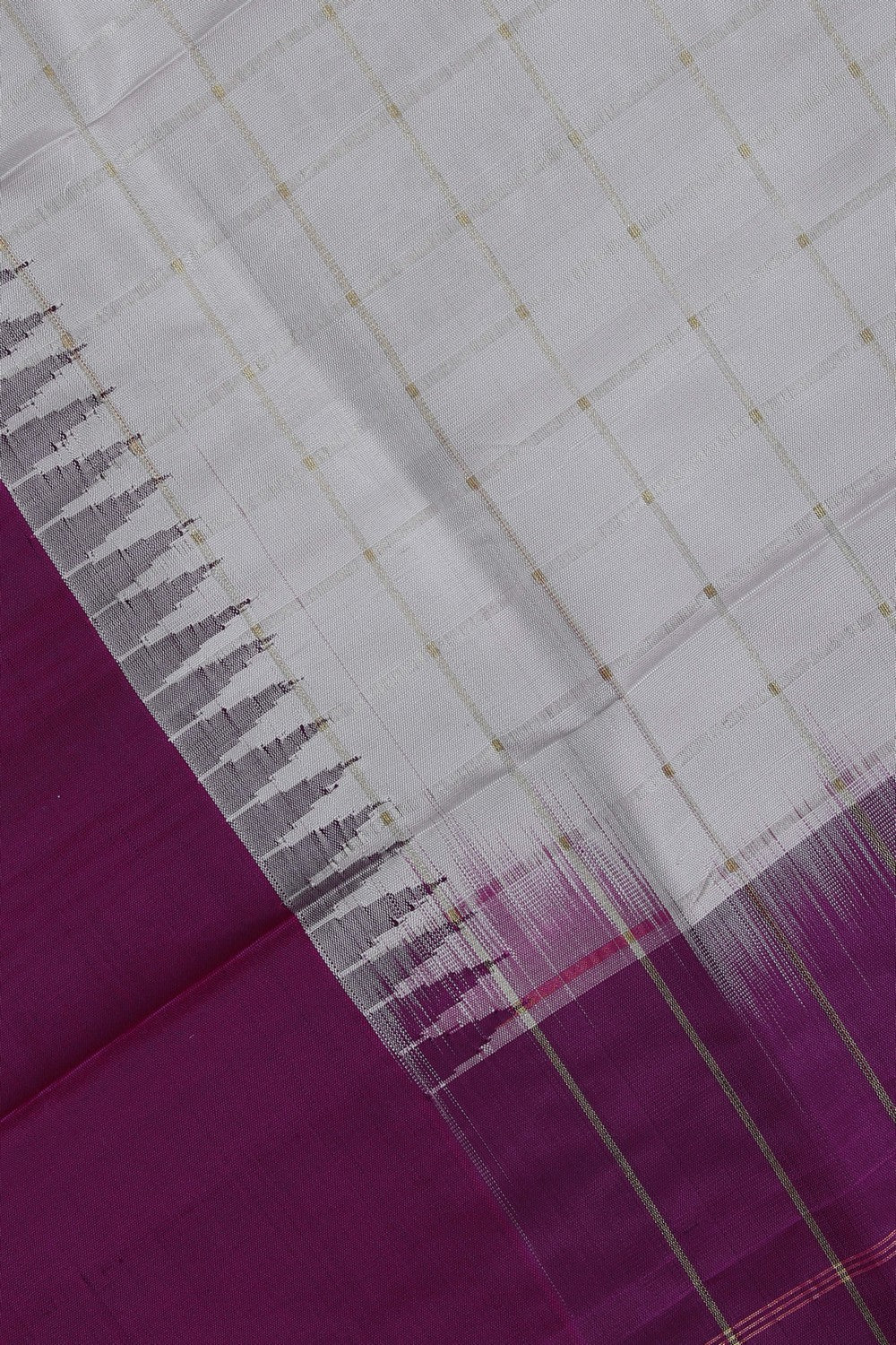 Kalanjali Gadwal Silk Beige Dupatta - view 2
