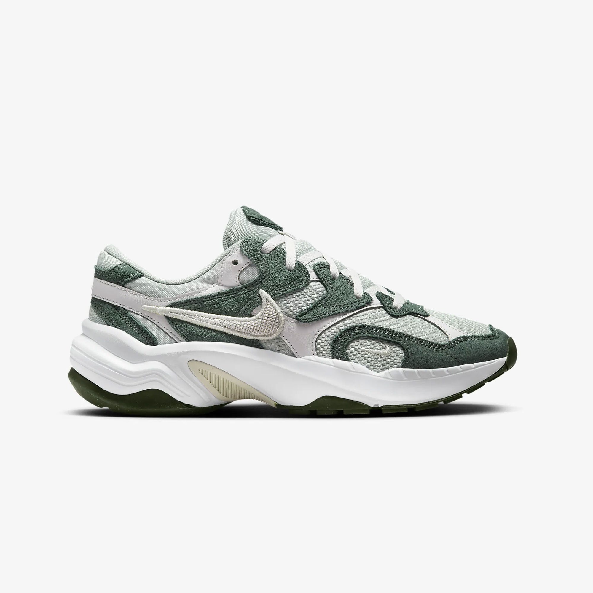 Al8 vintage green – Nike | AL8 { VINTAGE GREEN/SPRING GREEN-CARBON GREEN