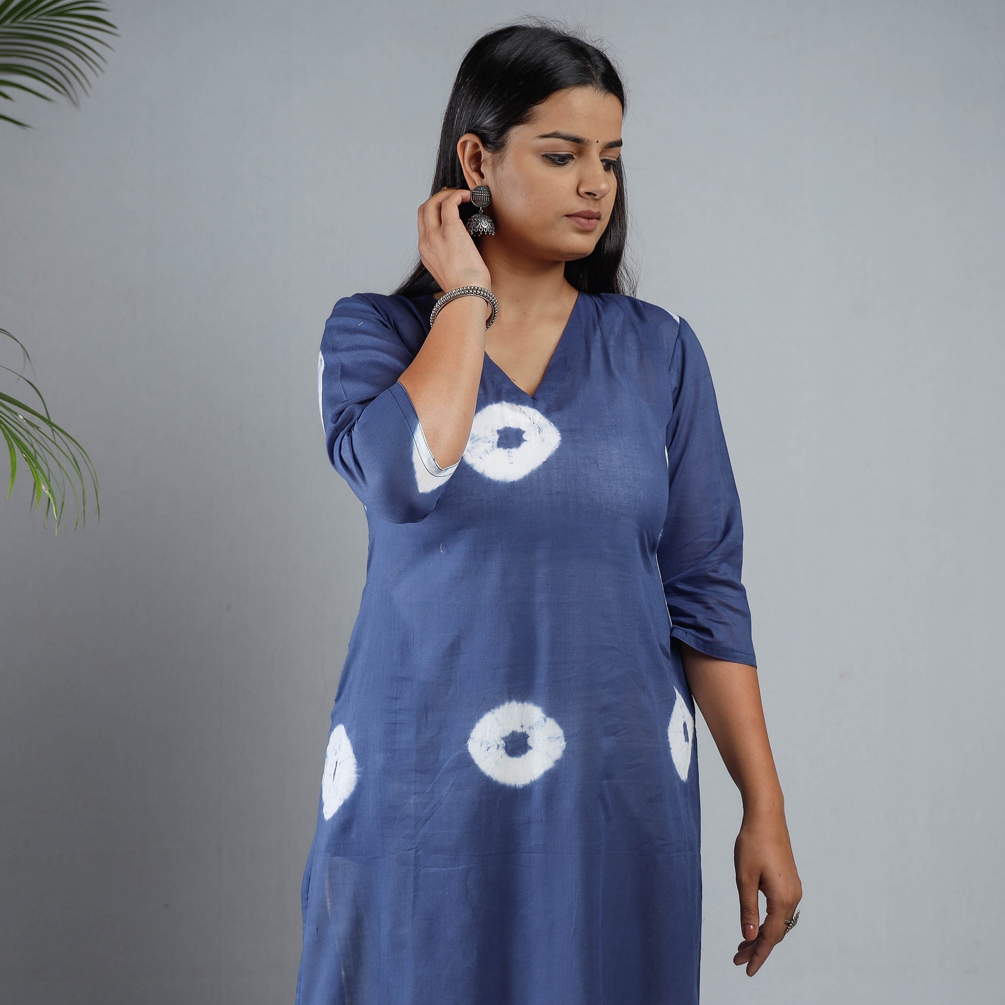ITOKRI CASUALS Blue & White - Shibori Tie-Dye Mul Cotton Long Kurta