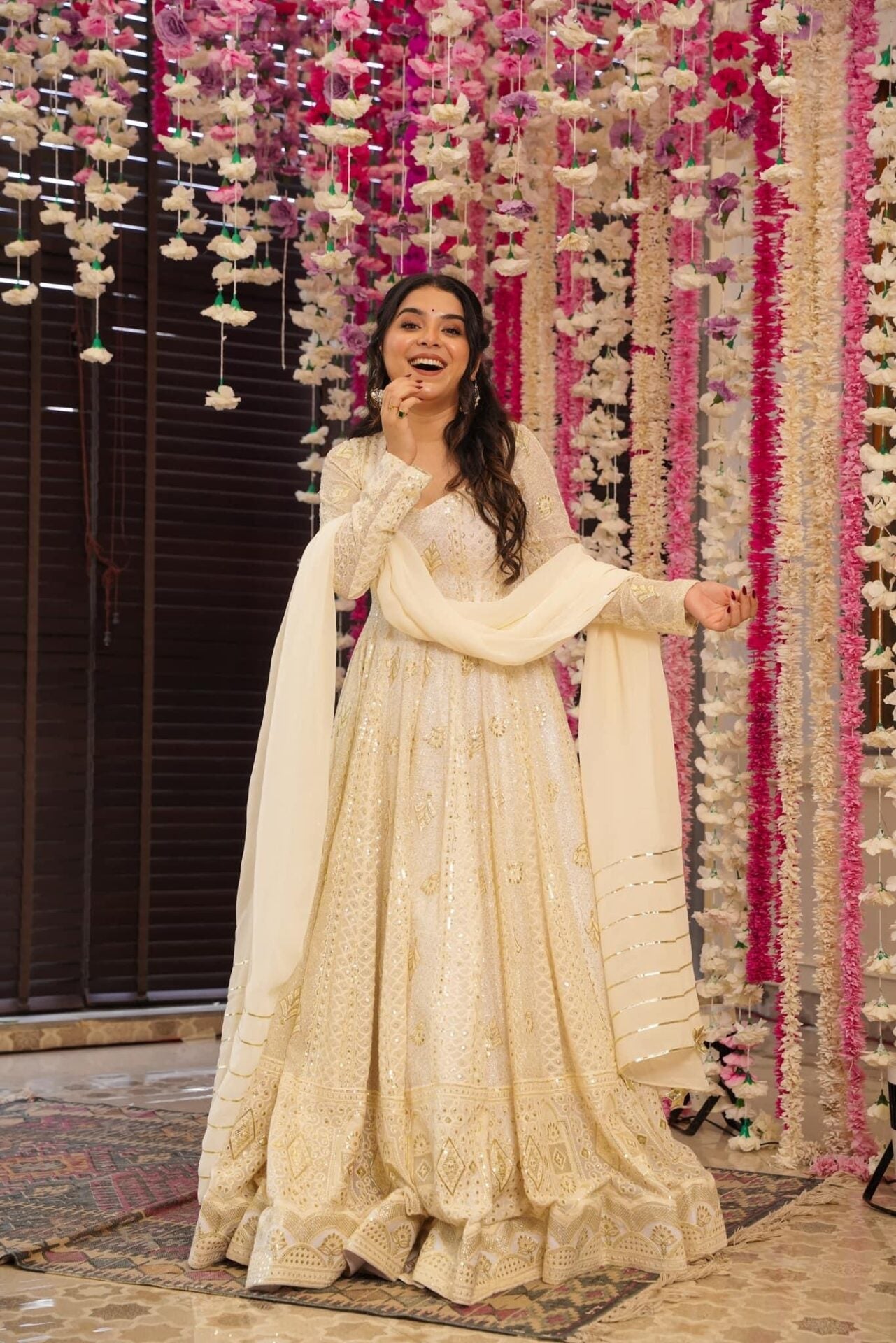 Idaho-o Malini heavy embroidered maxi set - view 3