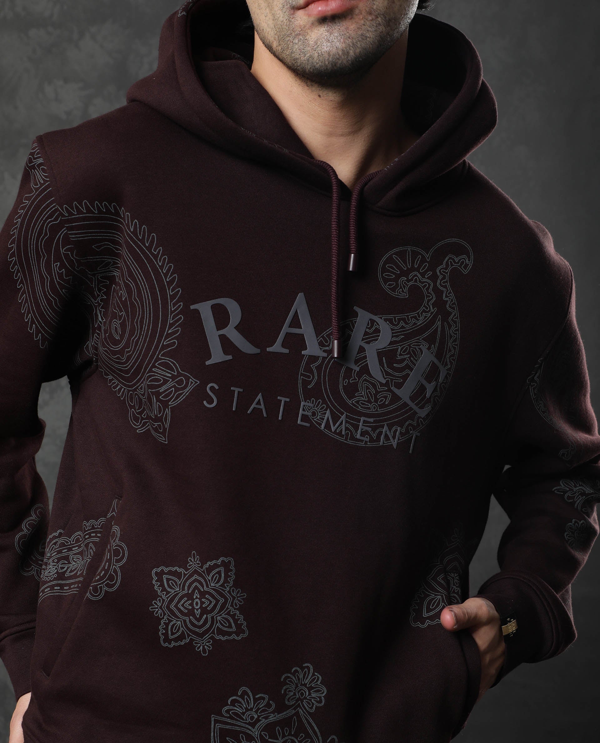 Rare Rabbit Men'S Helio Maroon Sweatshirt Cotton Polyester Fabric Hooded Neck Full Sleeves Drawstring Slim Fit - view 11