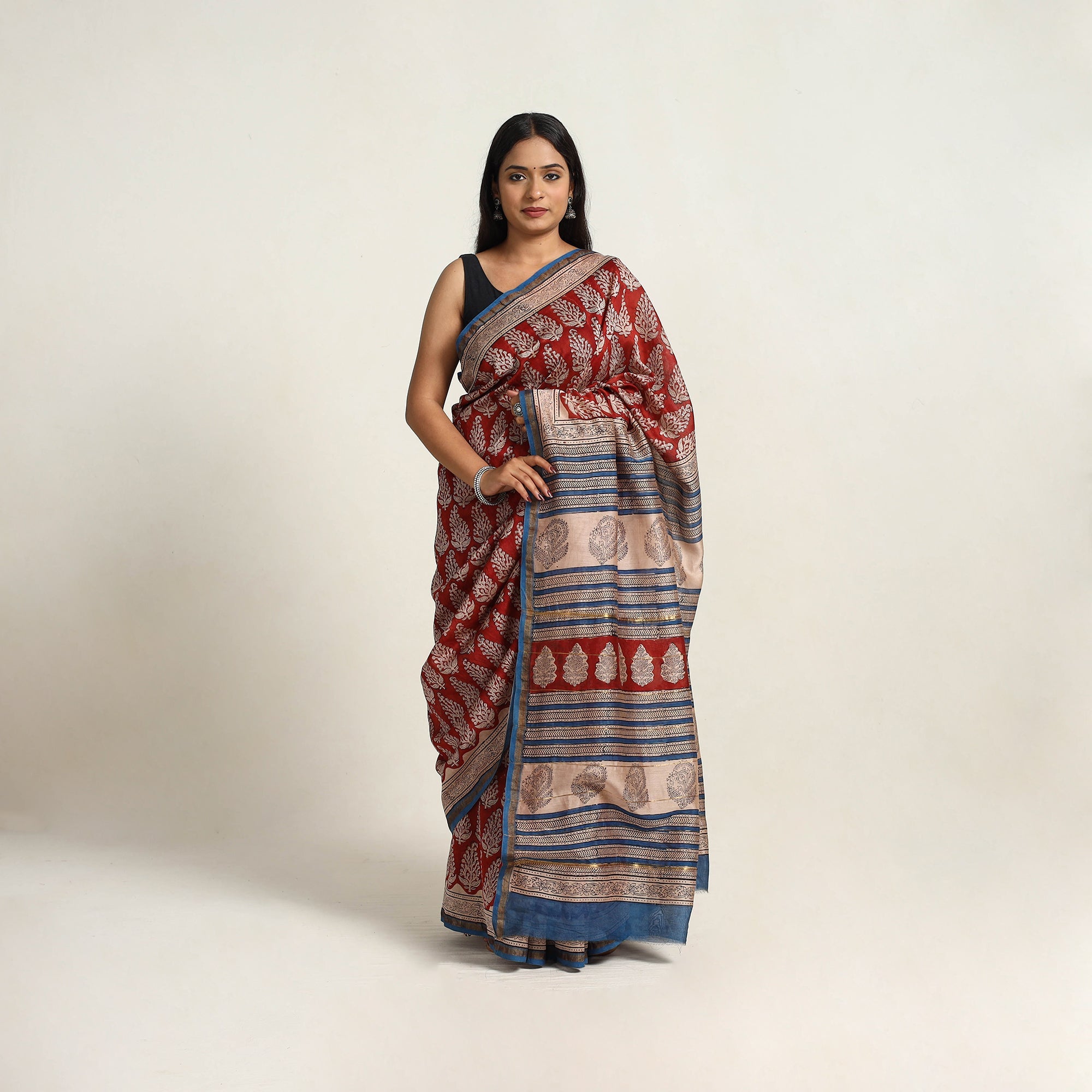 HAVELI CHRONICLES Red - Bagru Print Chanderi Silk-Cotton Saree with Zari Border 02