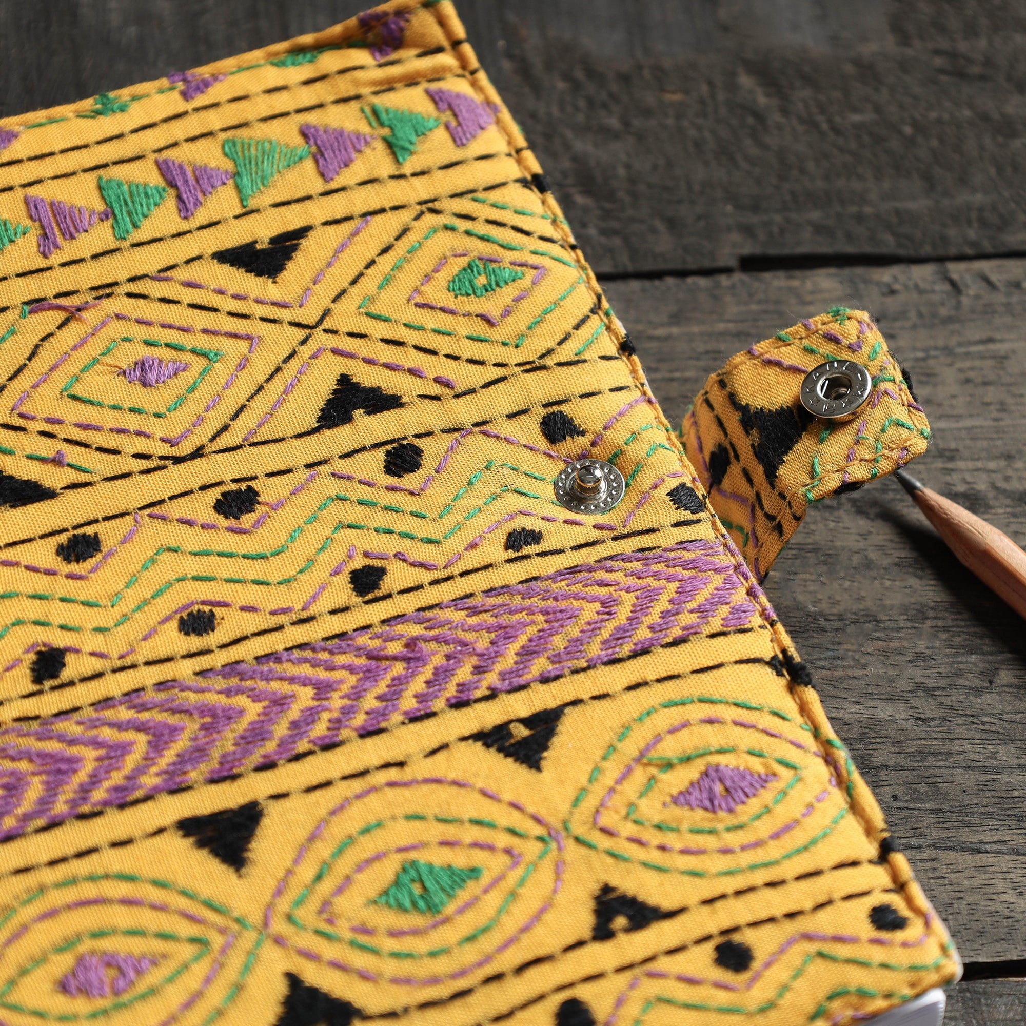 ASALKAAR Bengal Kantha Work Handcrafted Notepad (7 x 6 in) - view 2