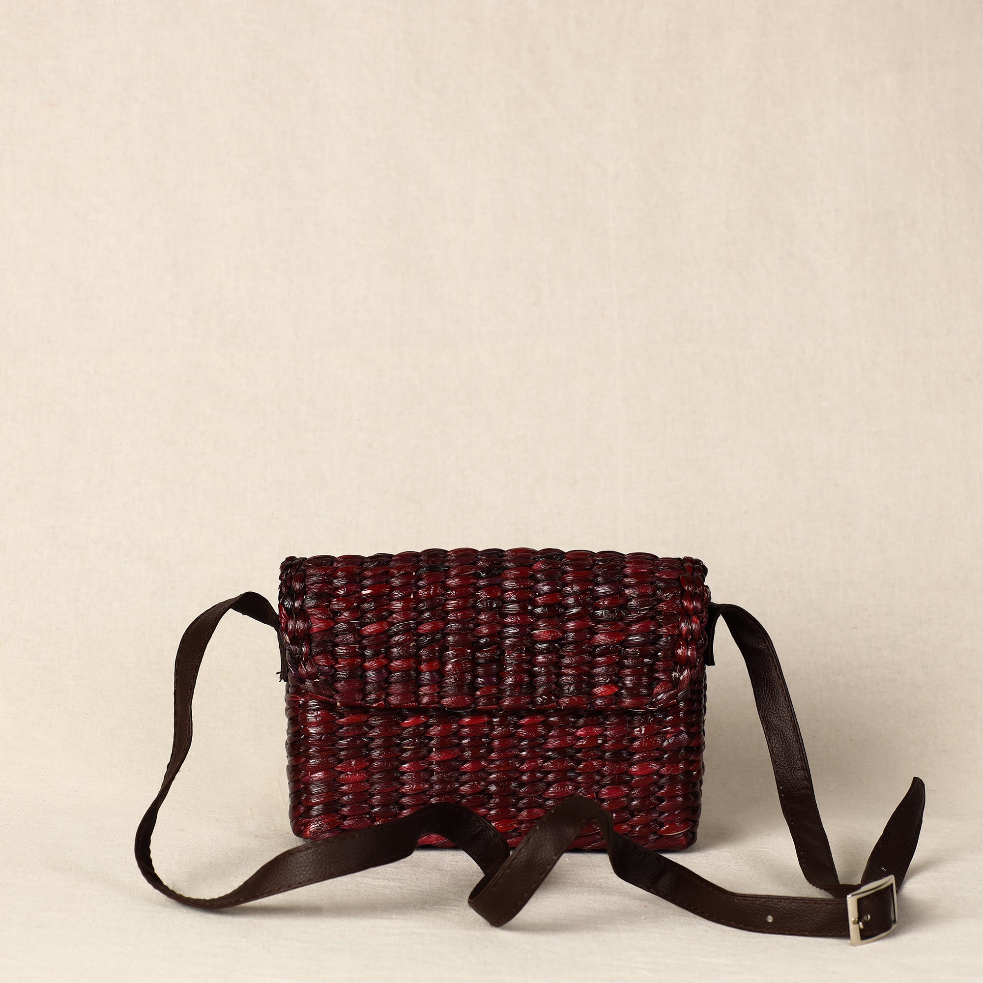 ITOKRI CRAFTS INITIATIVE Brown - Handmade Organic Water Hyacinth Sling Bag from Assam - view 2
