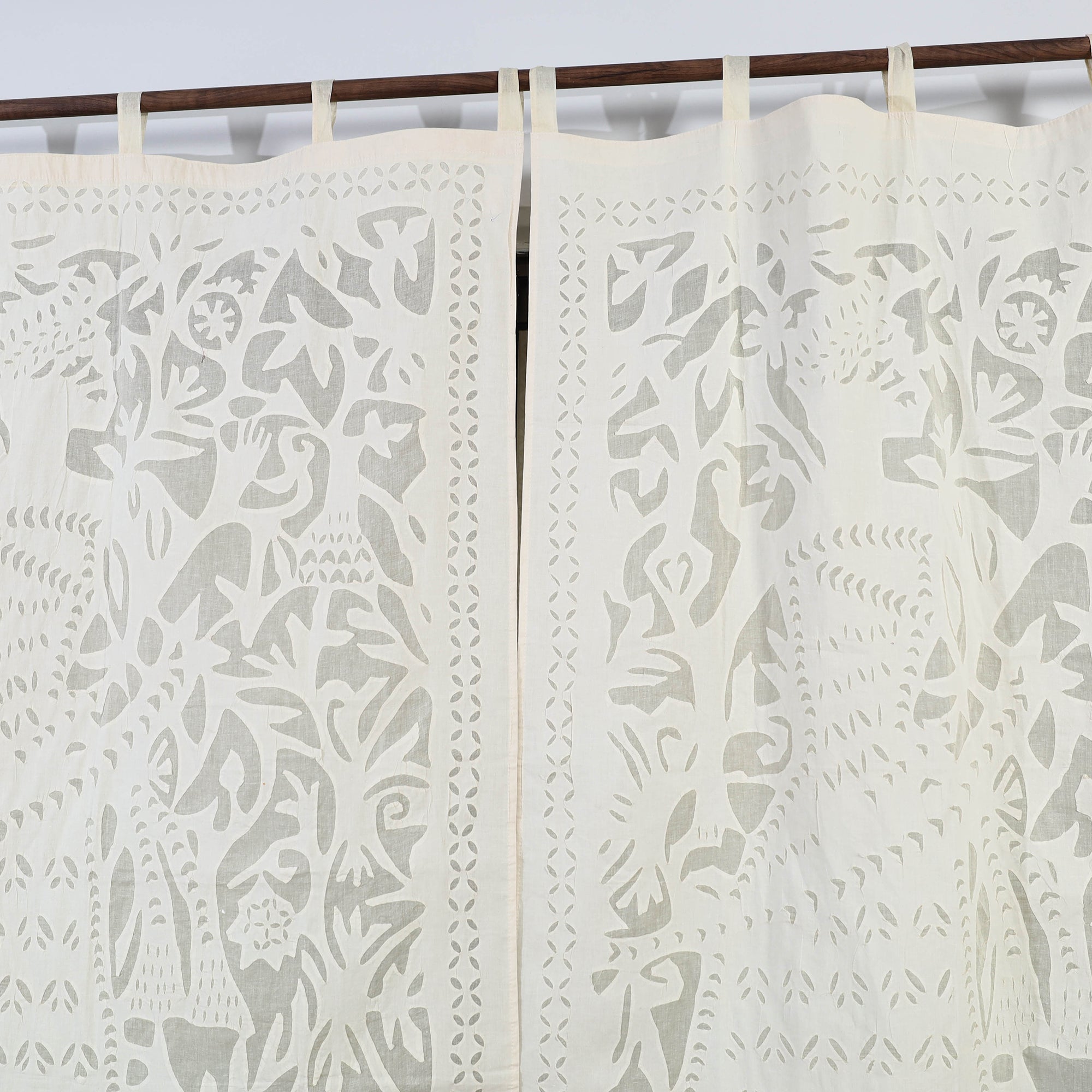 SHADES OF MARUDHARA Beige - King Cutwork Cotton Barmer Applique Window Curtain - view 2