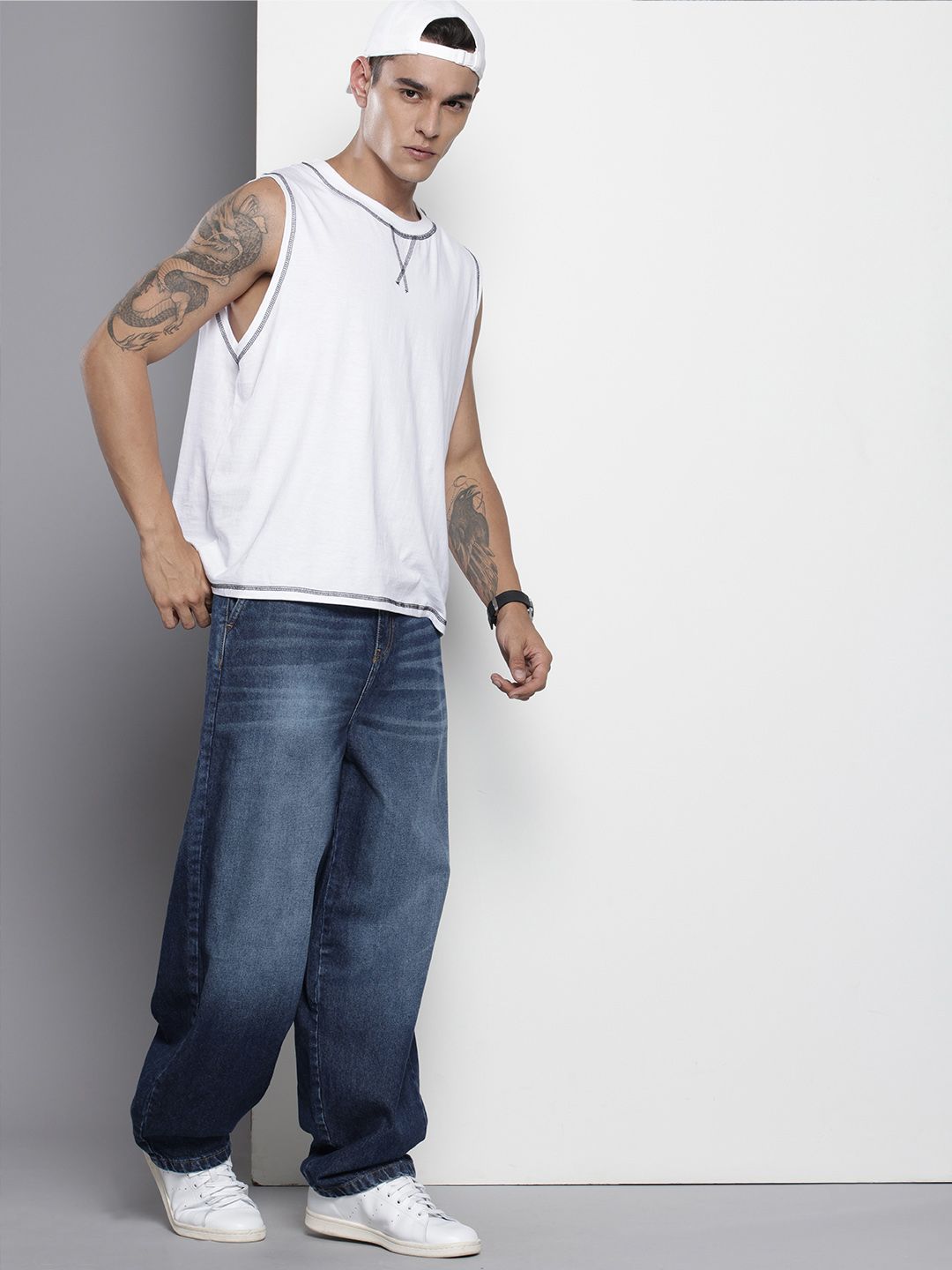 The Indian Garage Co Men's Blue Relaxed Fit Solid Jeans - view 4